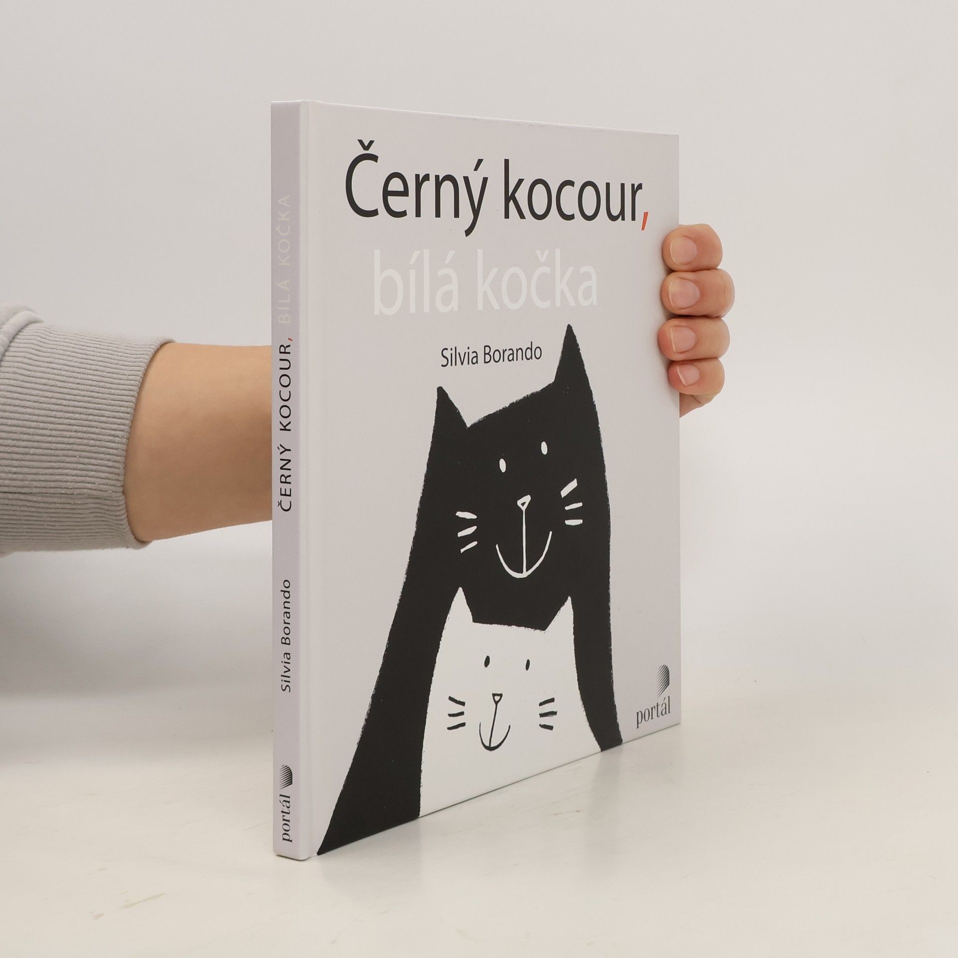 Silvia Borando Černý kocour, bílá kočka
