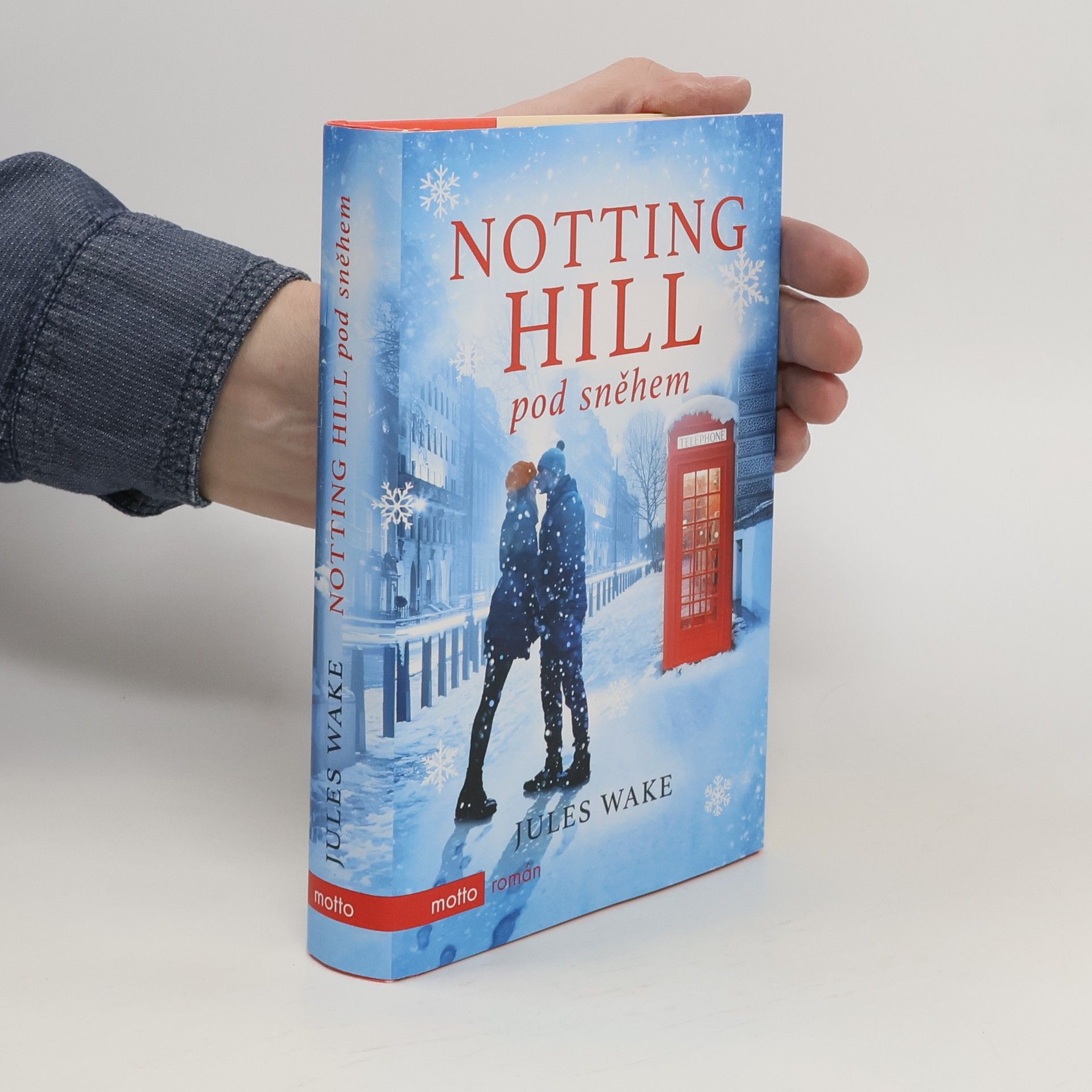 Julie Caplin Notting Hill pod sněhem