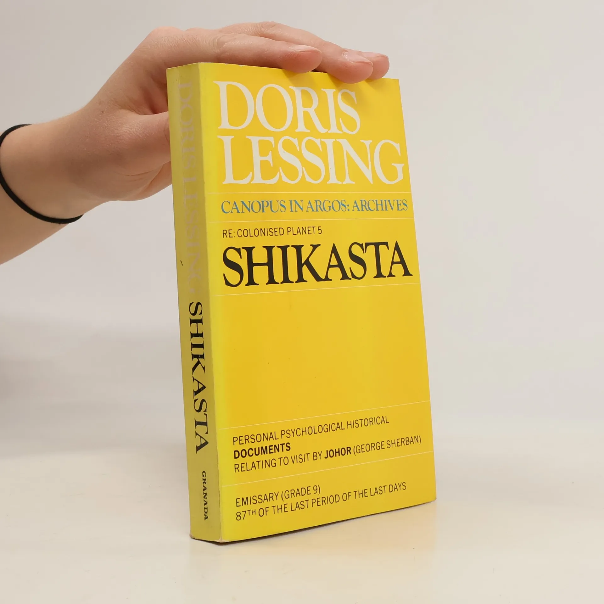 Shikasta | Book | Paperback | Doris May Lessing | EN