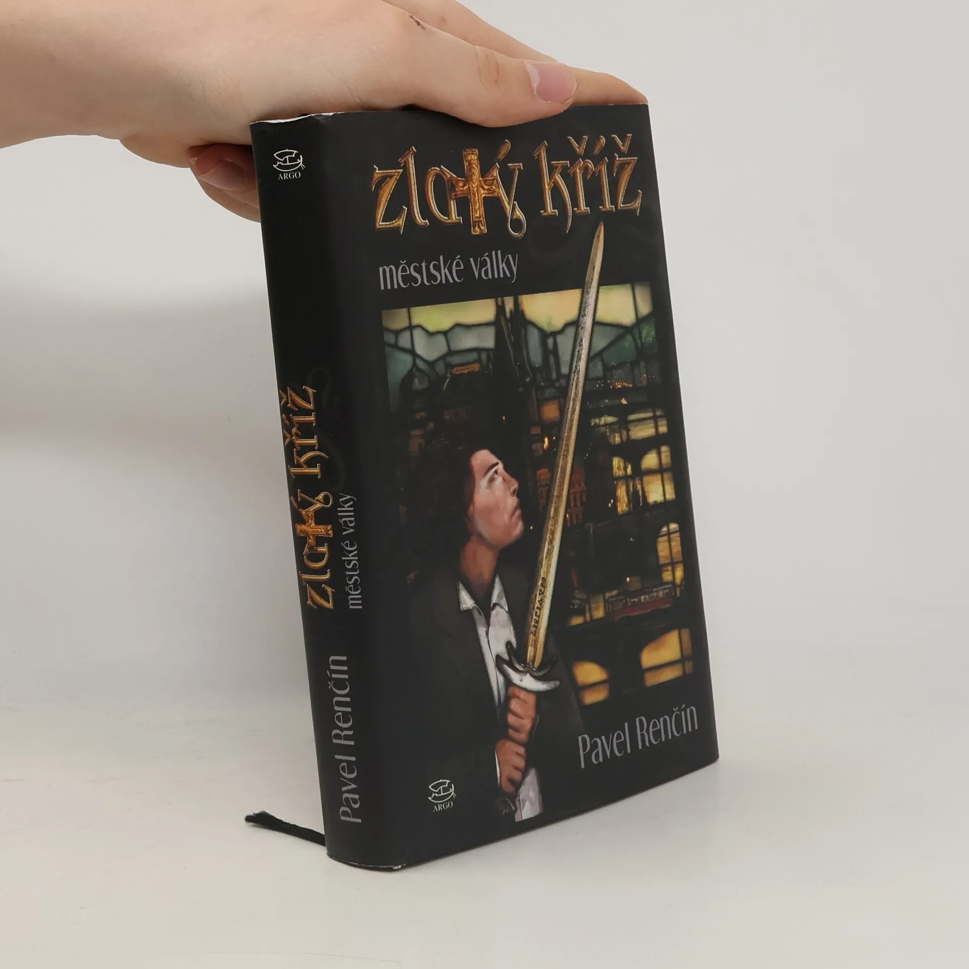 Zlatý kříž : městské války | Kniha | Pavel Renčín | CS