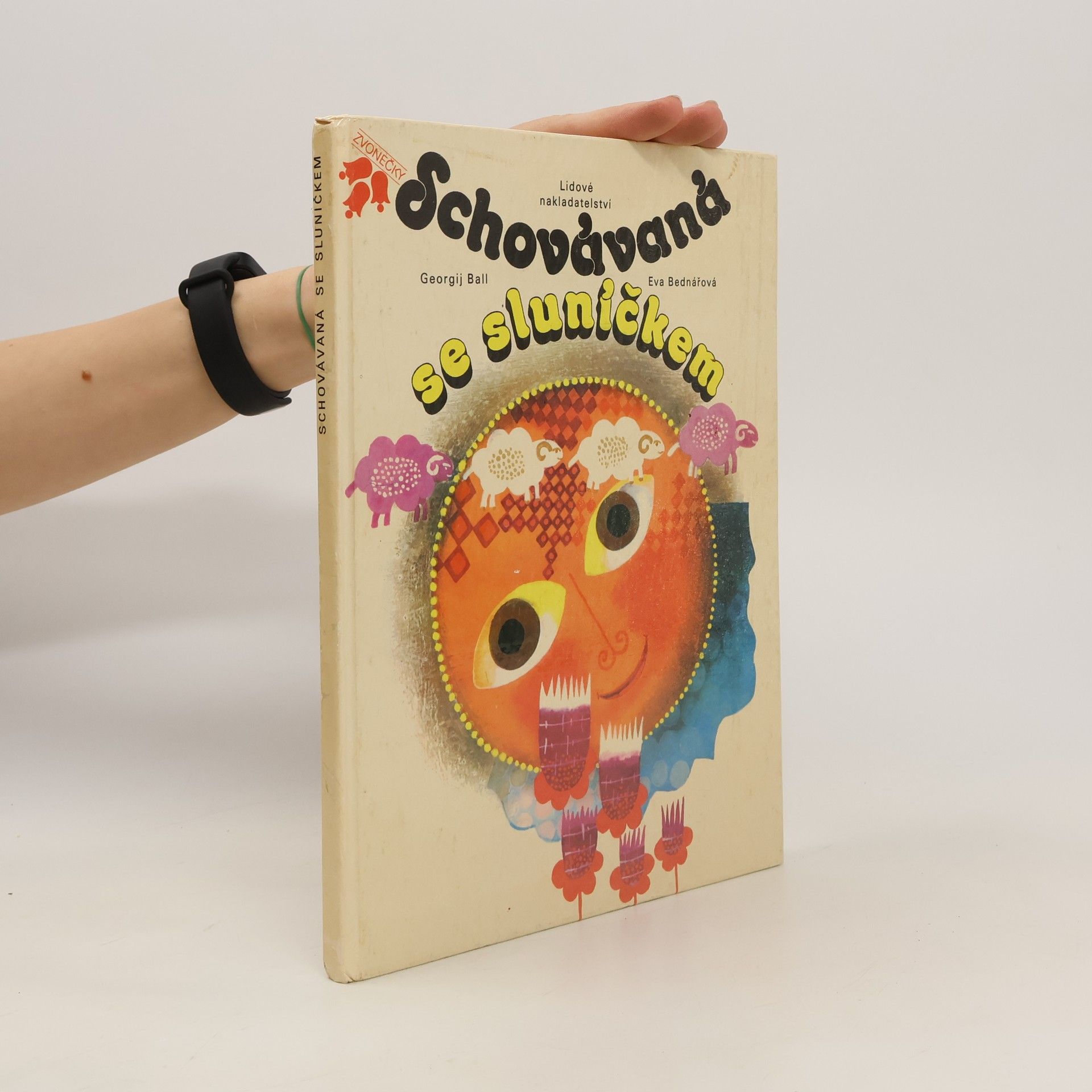 Georgij Aleksandrovič Ball Schovávaná se sluníčkem