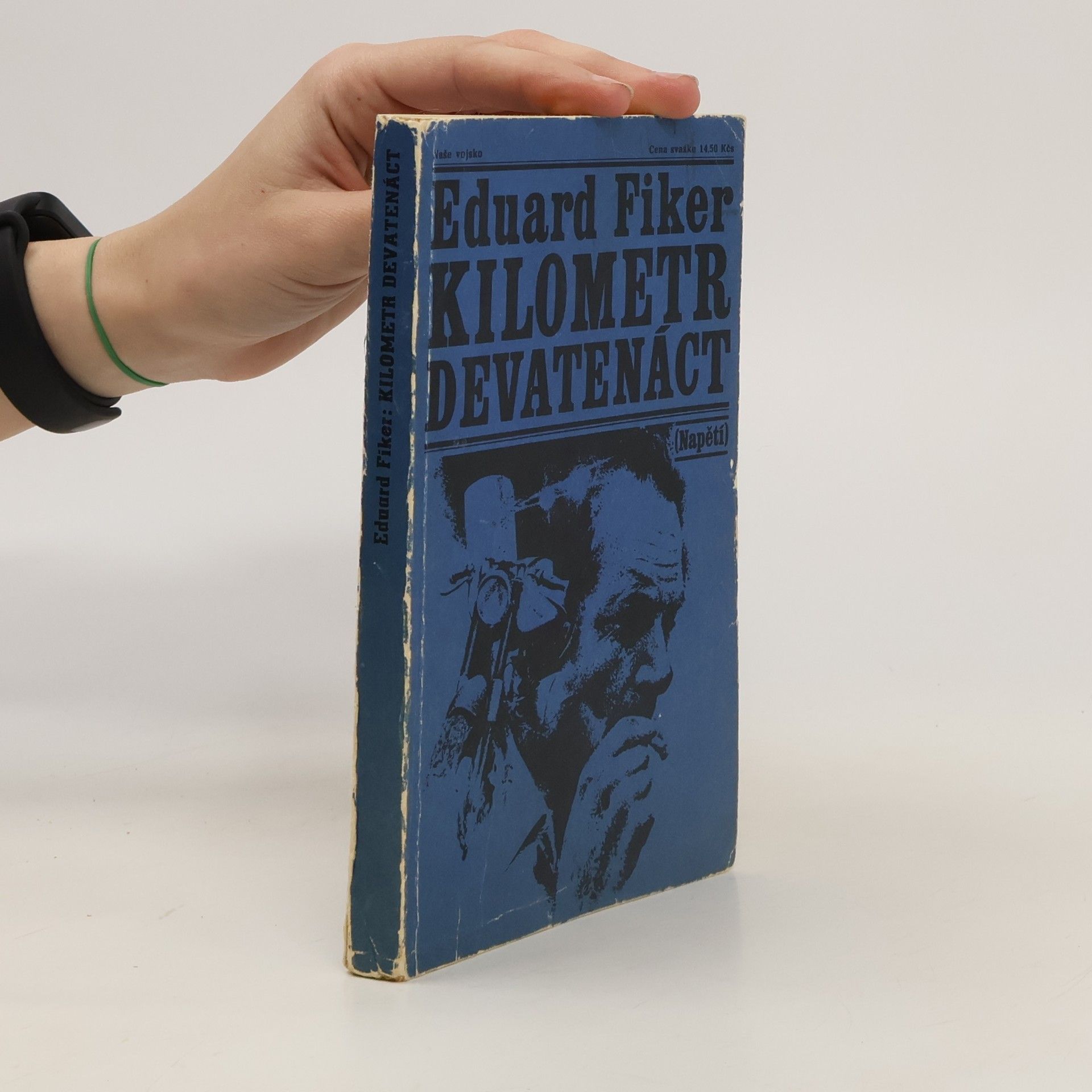 Eduard Fiker Kilometr devatenáct