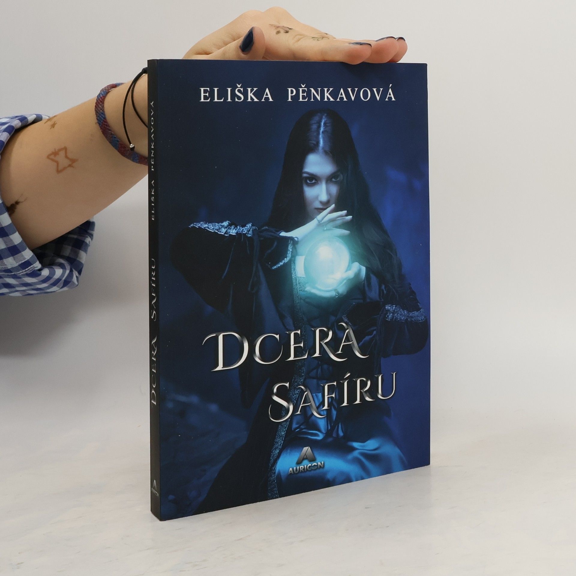 Eliška Pěnkavová Dcera safíru