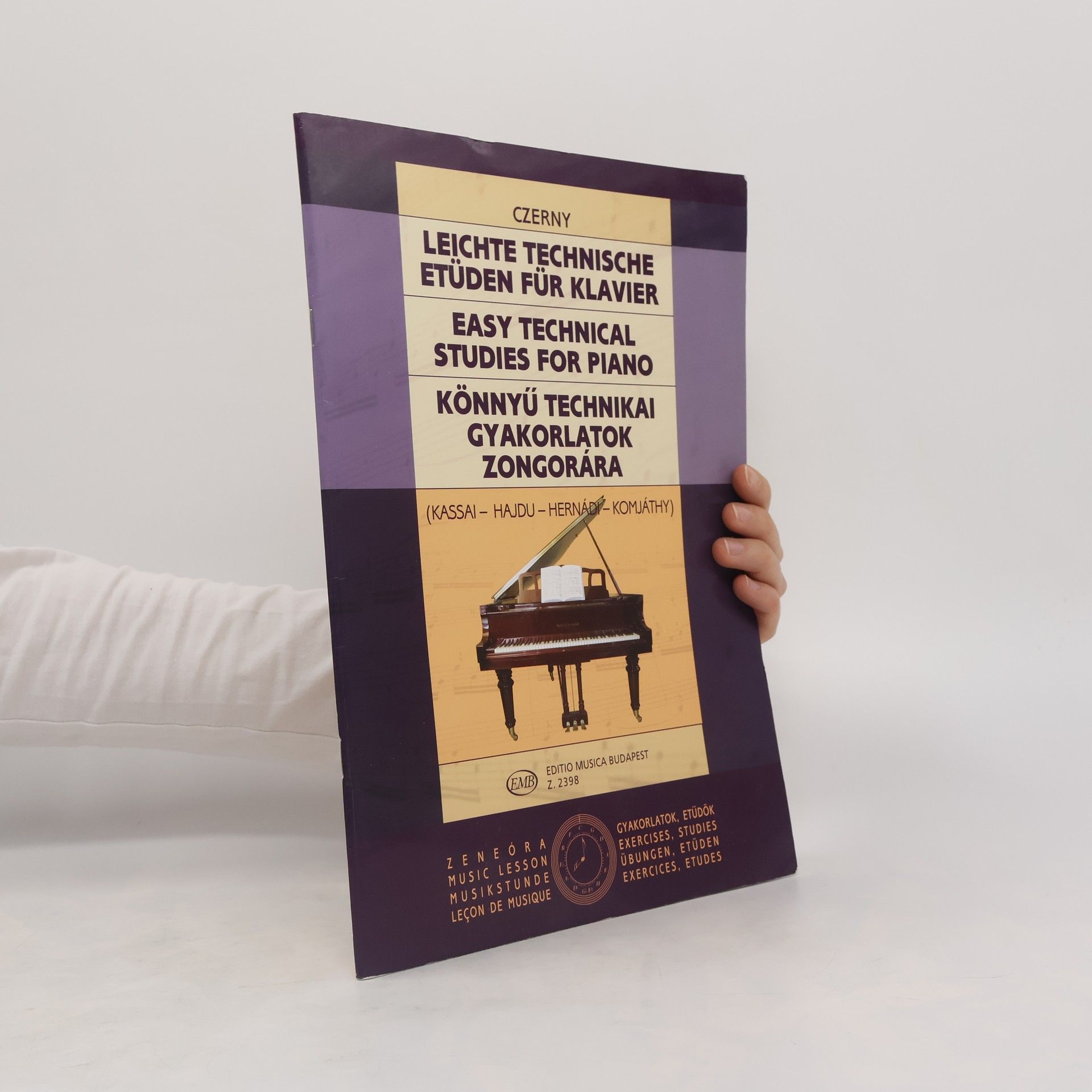 Collectif d'auteurs Leichte Technische etüden für Klavier. Easy technical studies for piano. Könnyü Technikai gyakorlatok zongorára