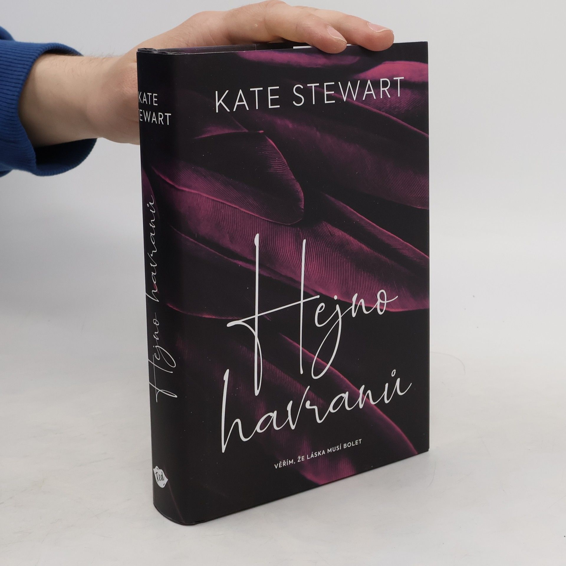 Kate Stewart Hejno havranů