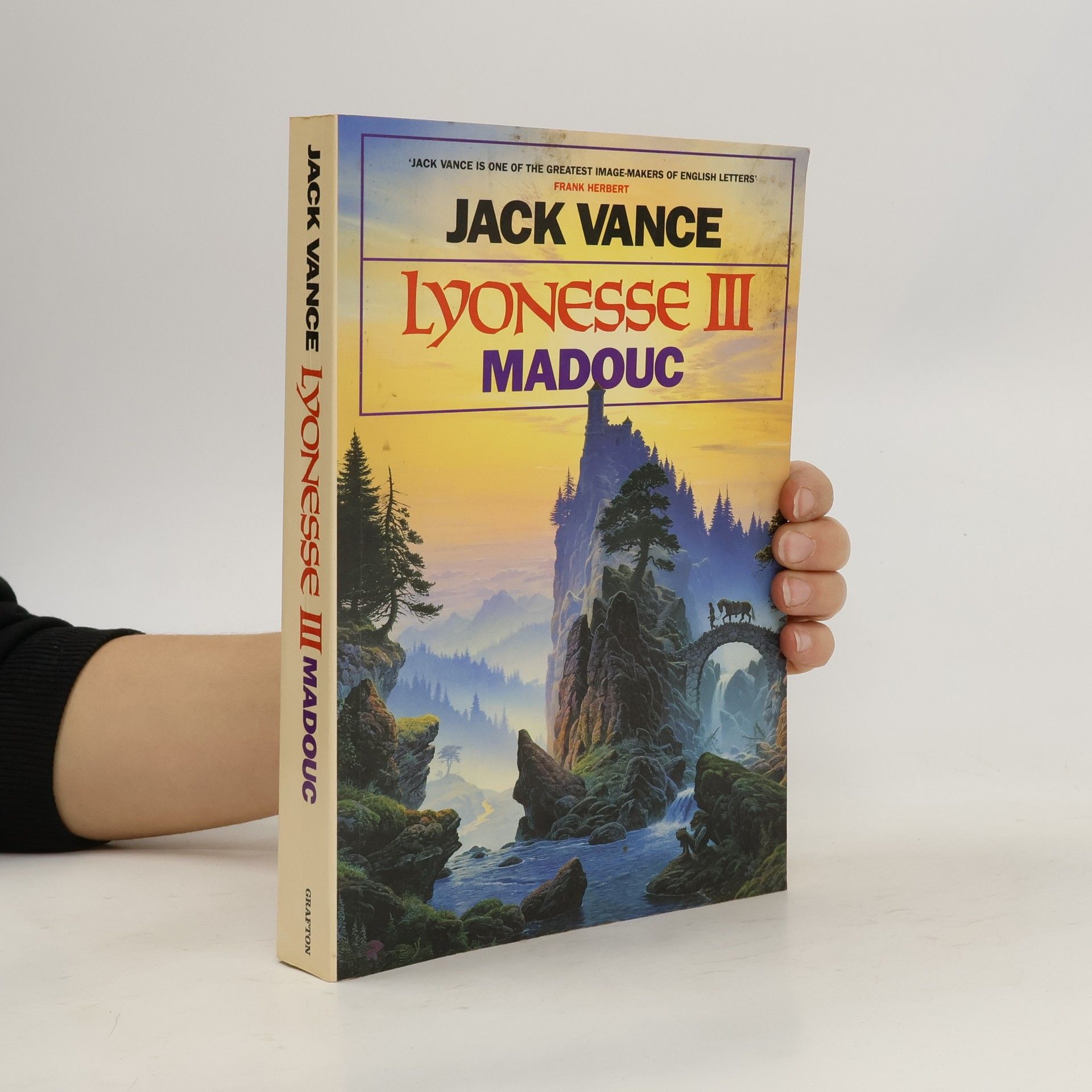 Jack Vance Lyonesse III