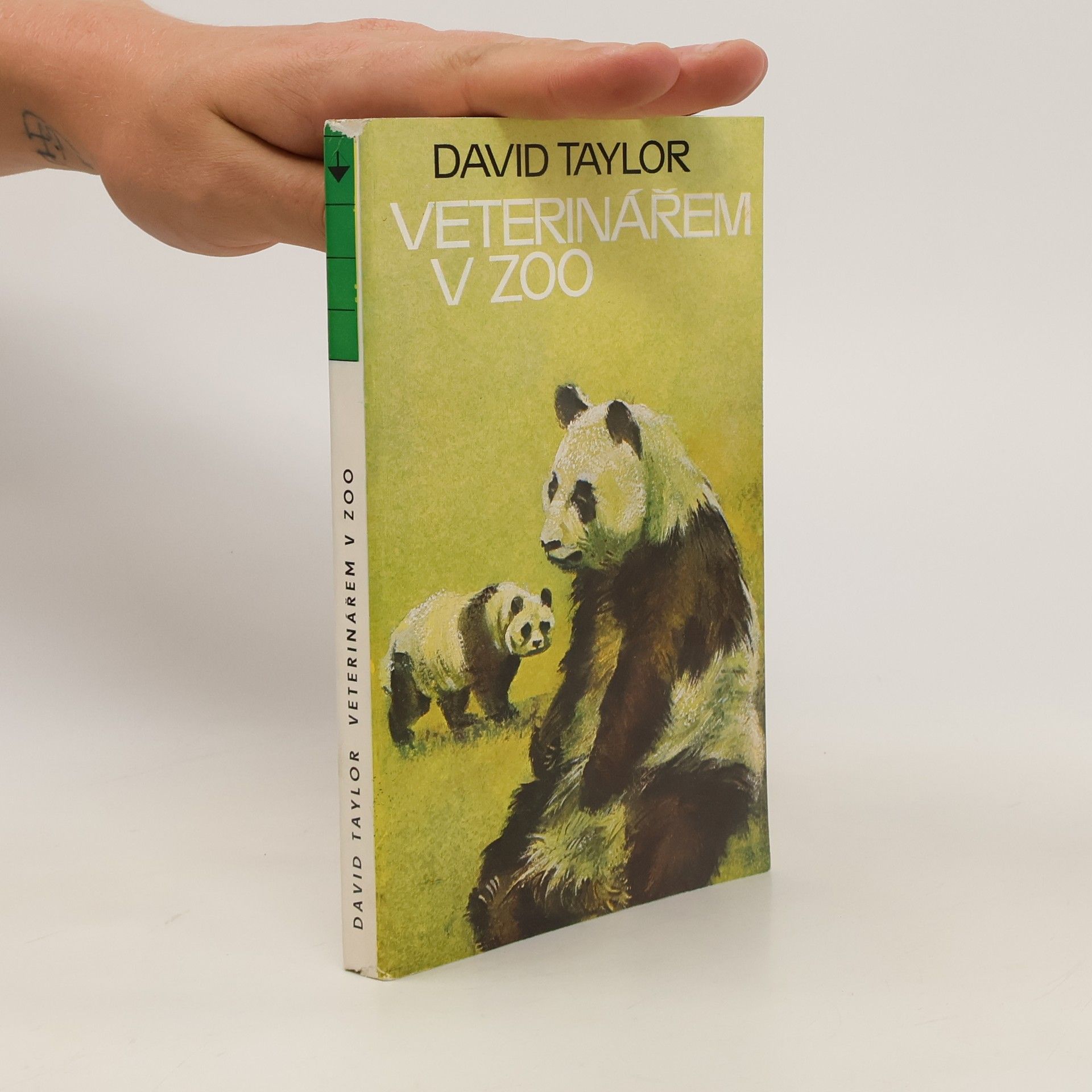 David Conrad Taylor Veterinářem v ZOO
