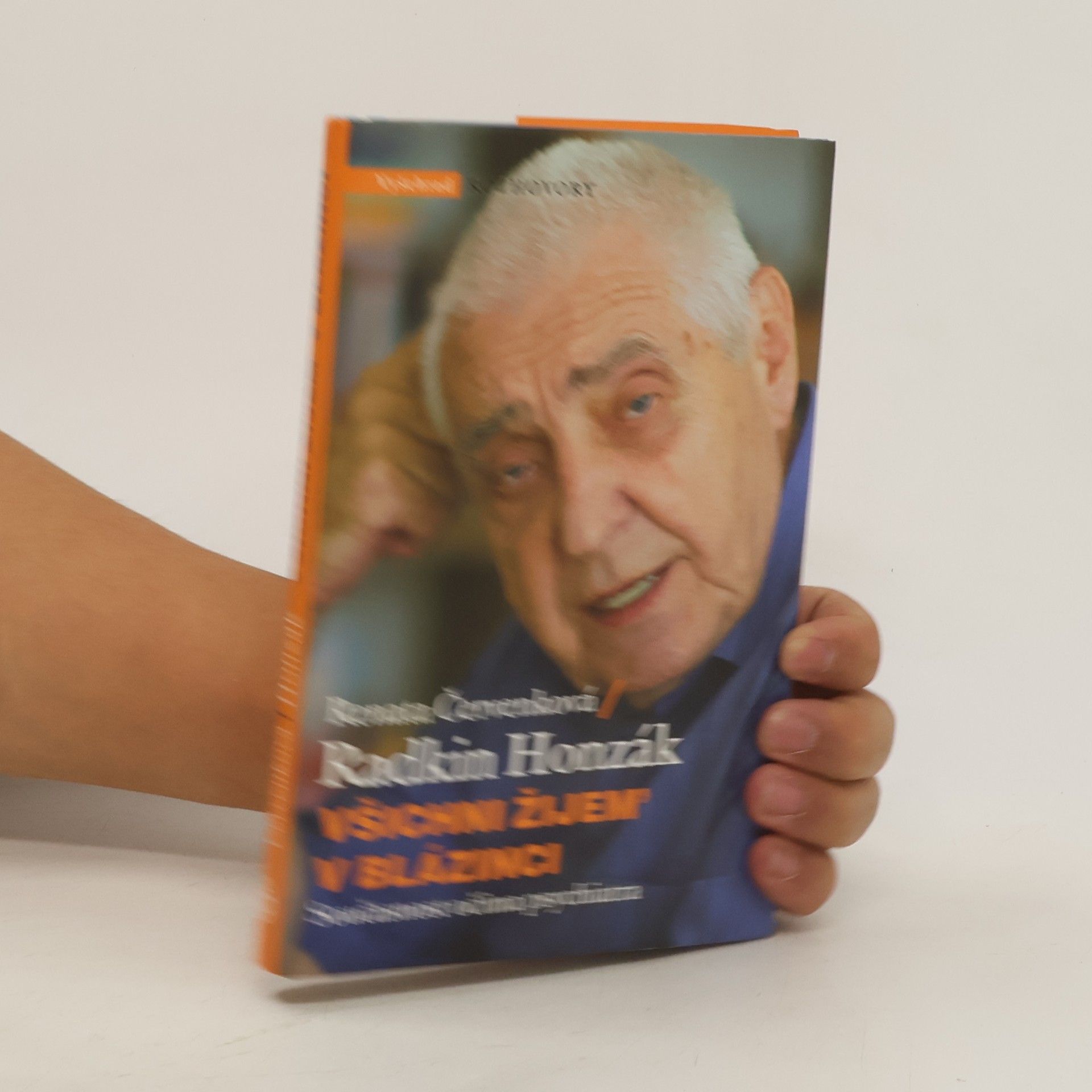 Radkin Honzák Všichni žijem' v blázinci