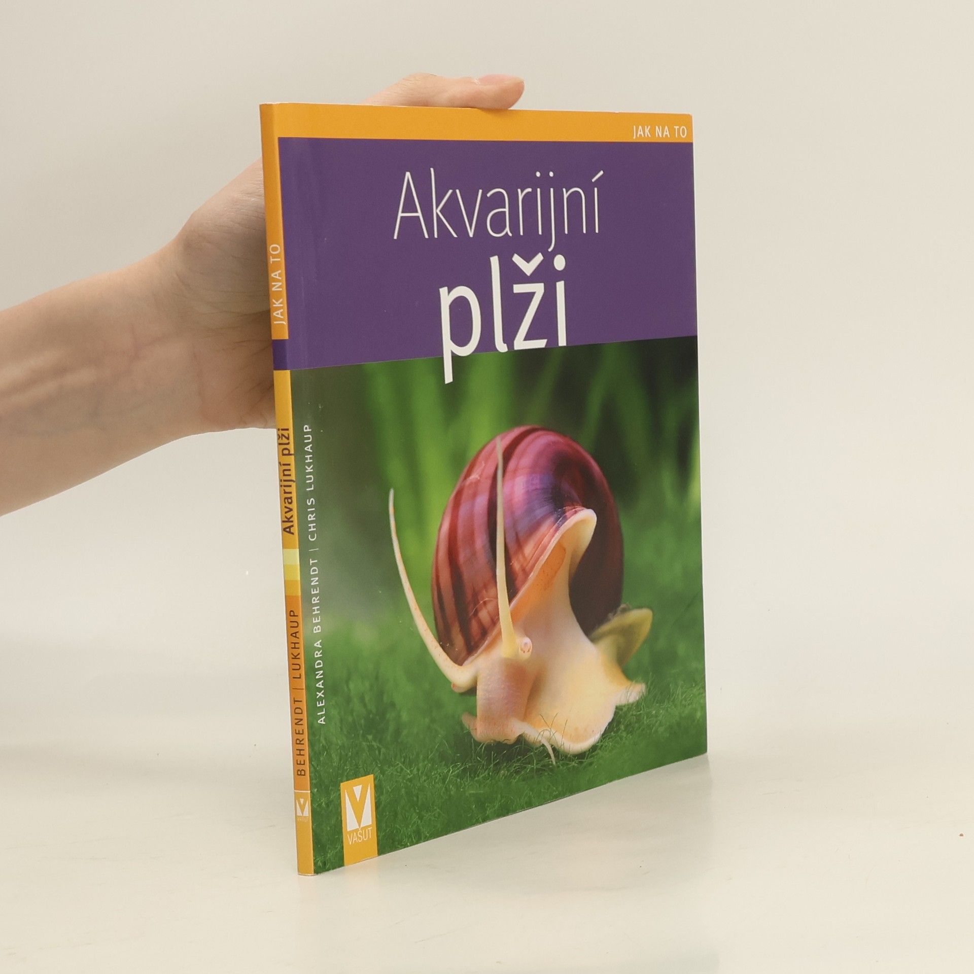 Alexandra Behrendt Akvarijní plži