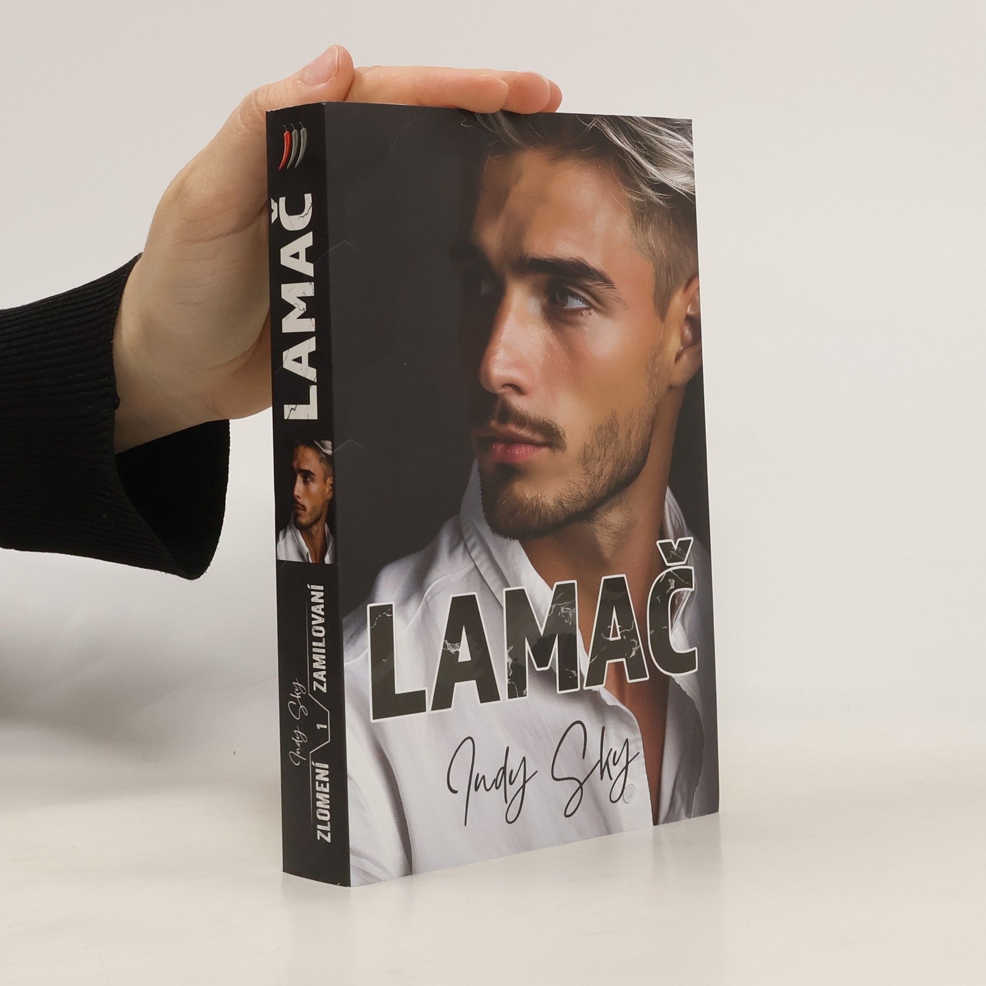 Zlomení zamilovaní 1. Lamač