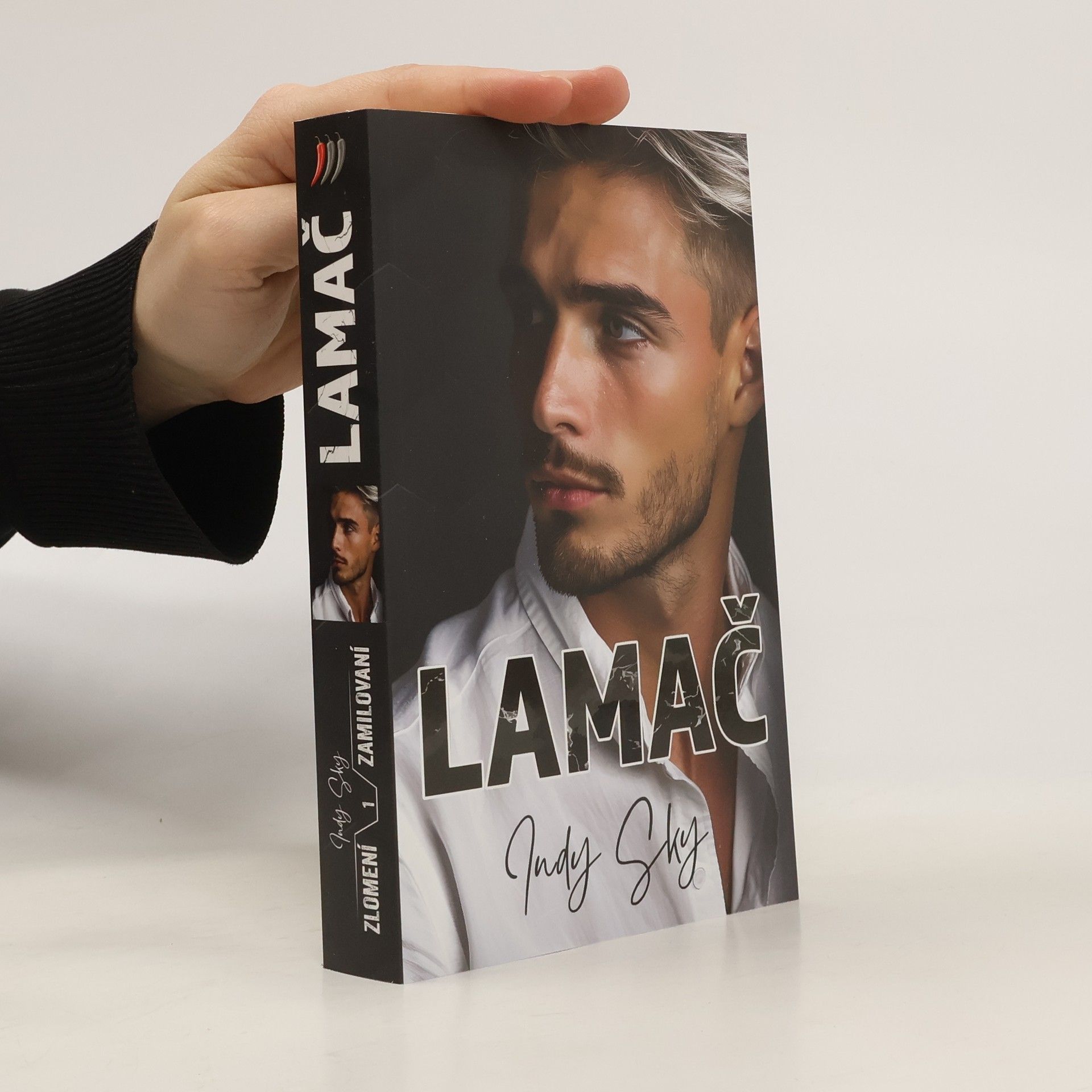 Zlomení zamilovaní 1. Lamač