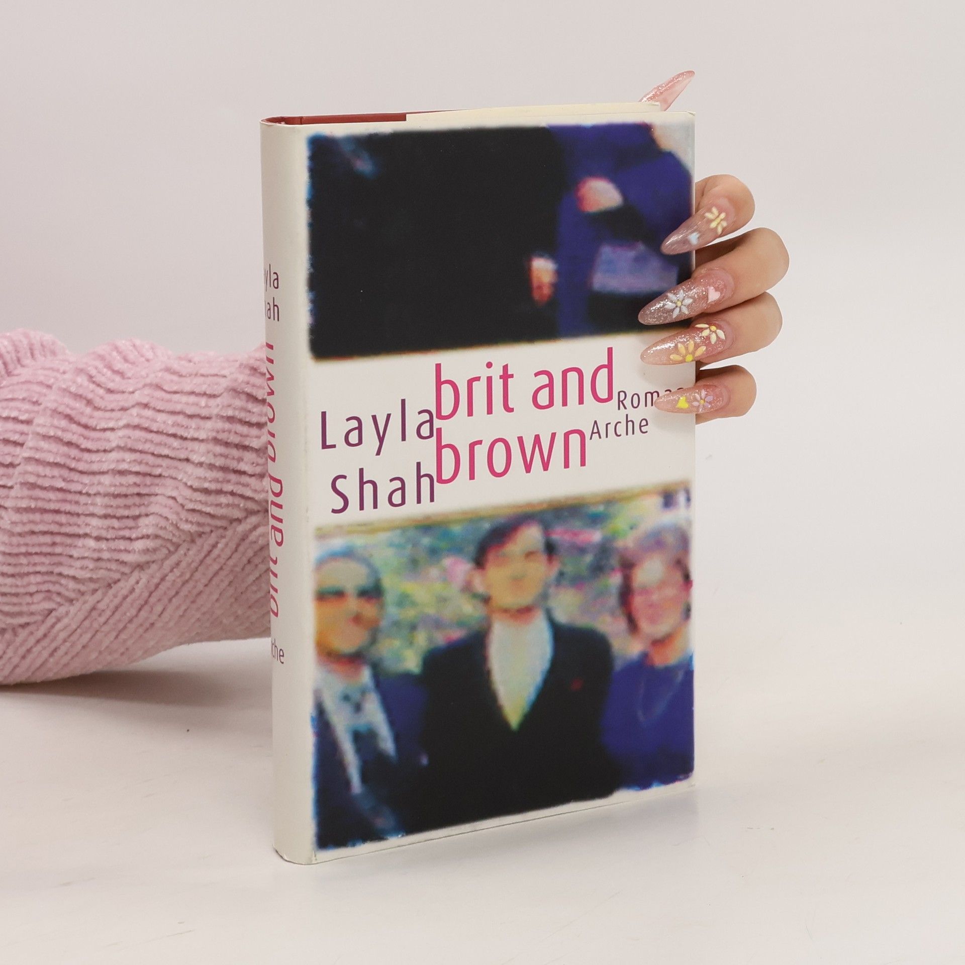 Layla Dawson Brit and brown