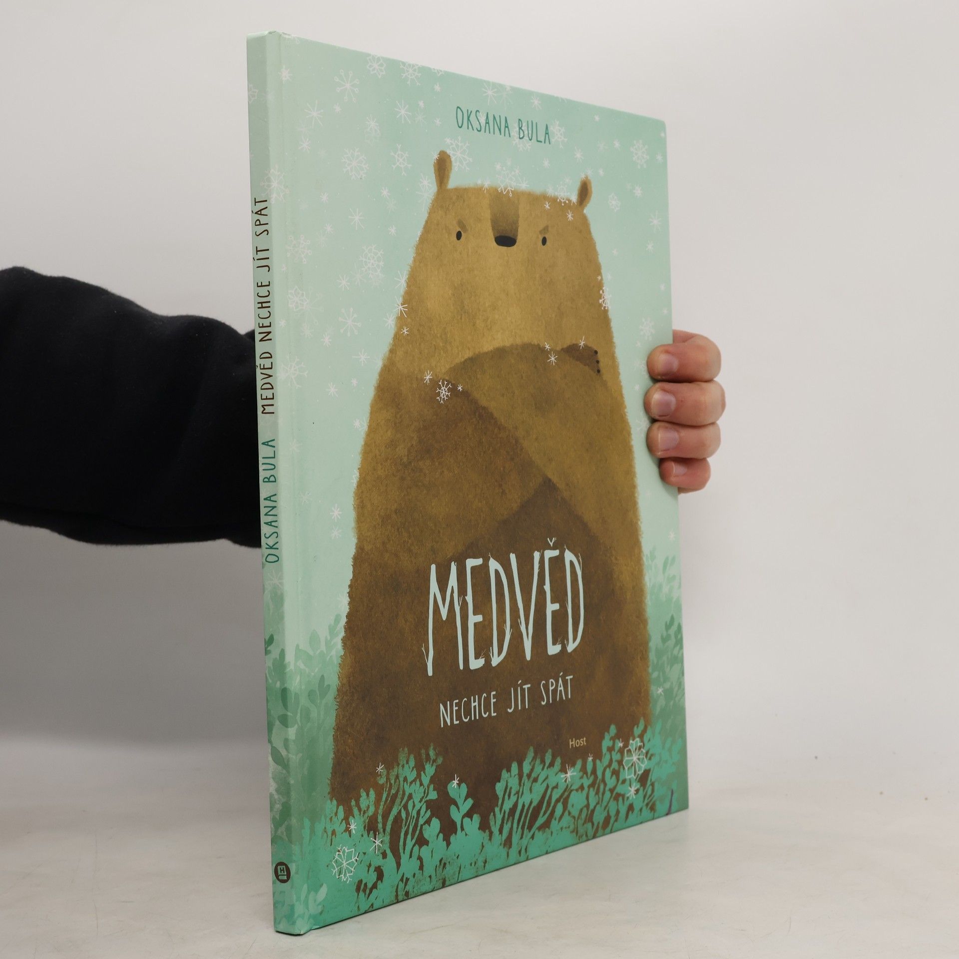 Oksana Bula Medvěd nechce jít spát