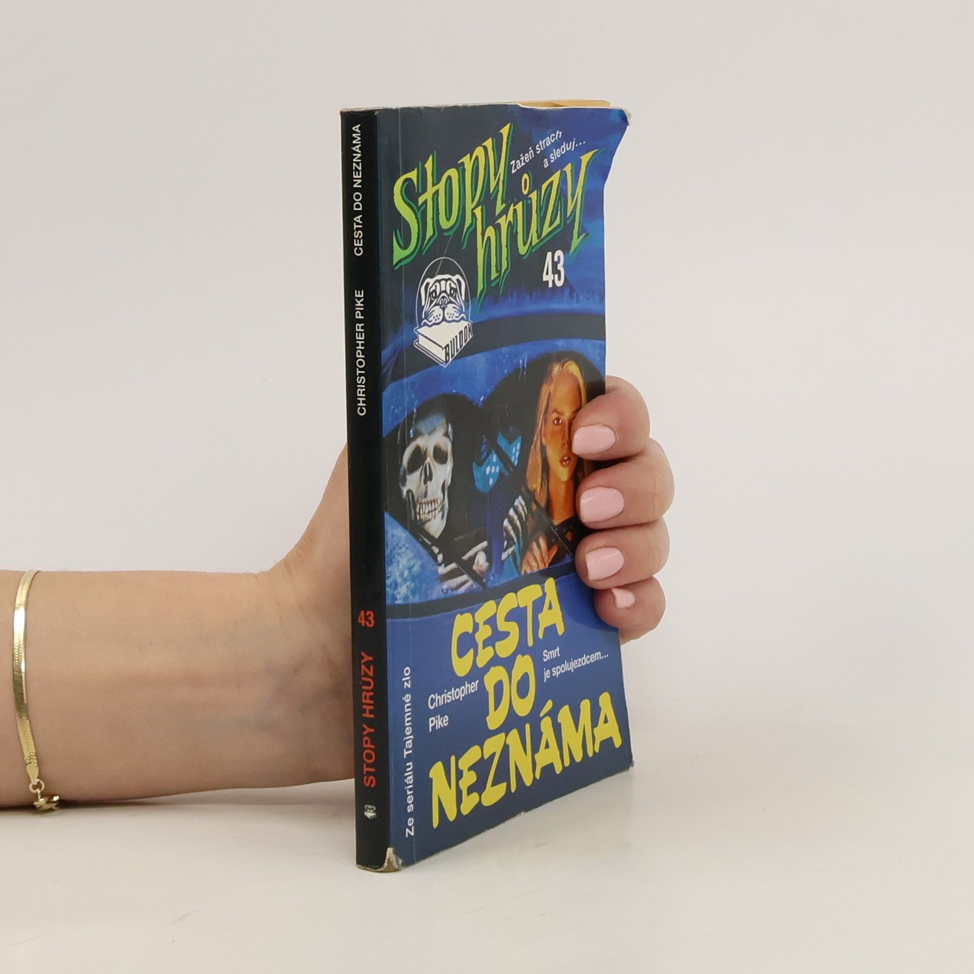 Christopher Pike Cesta do neznáma. Stopy hrůzy 44
