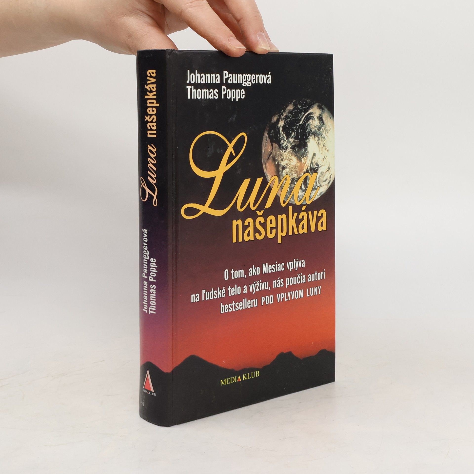 Johanna Paungger Luna našepkáva