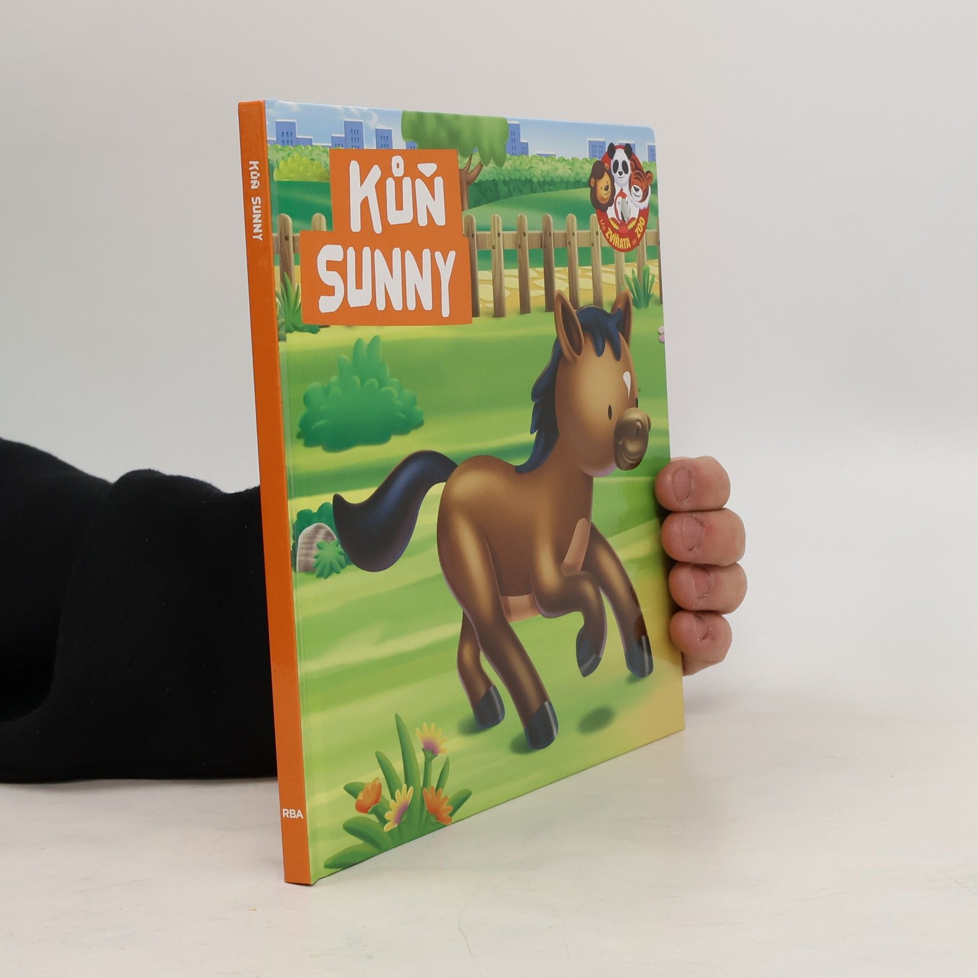 Autores varios Kůň Sunny