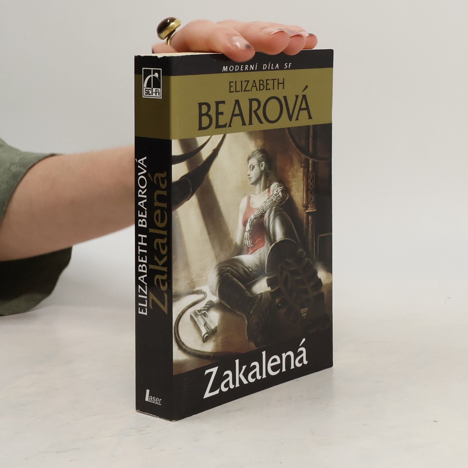 Elizabeth Bear Zakalená