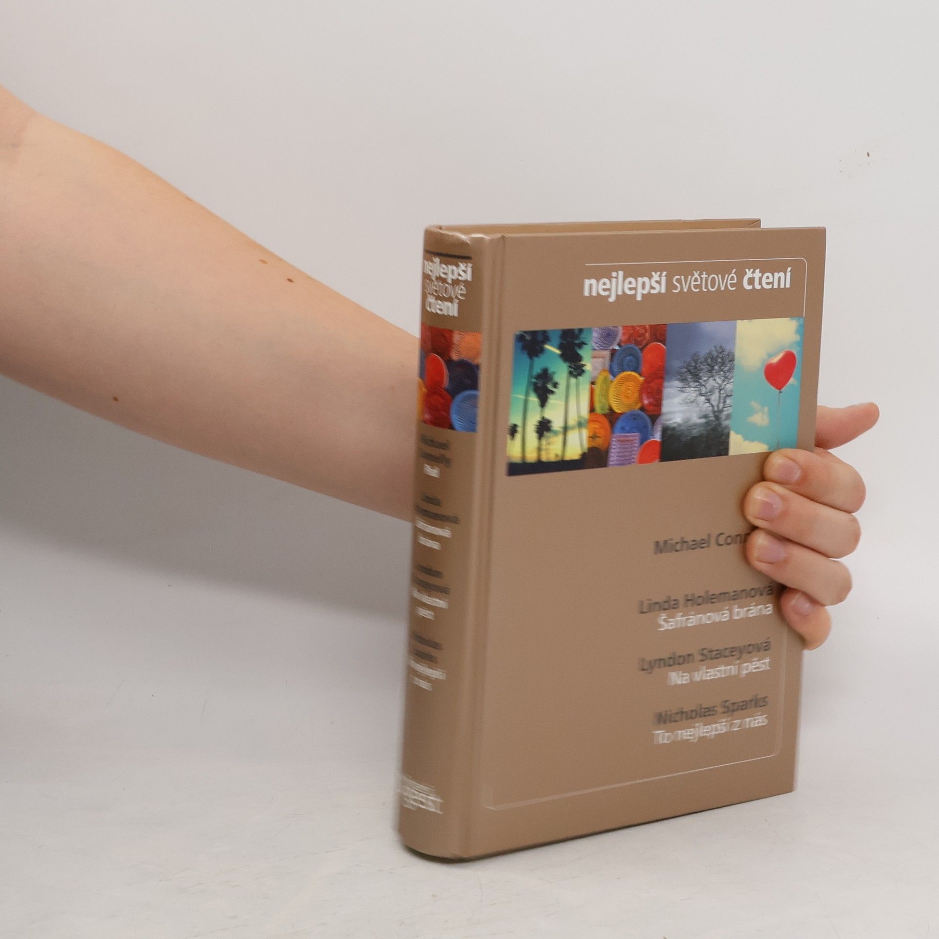 Nejlepší světové čtení: Pád. Šafránová brána. Na vlastní pěst. To nejlepší z nás