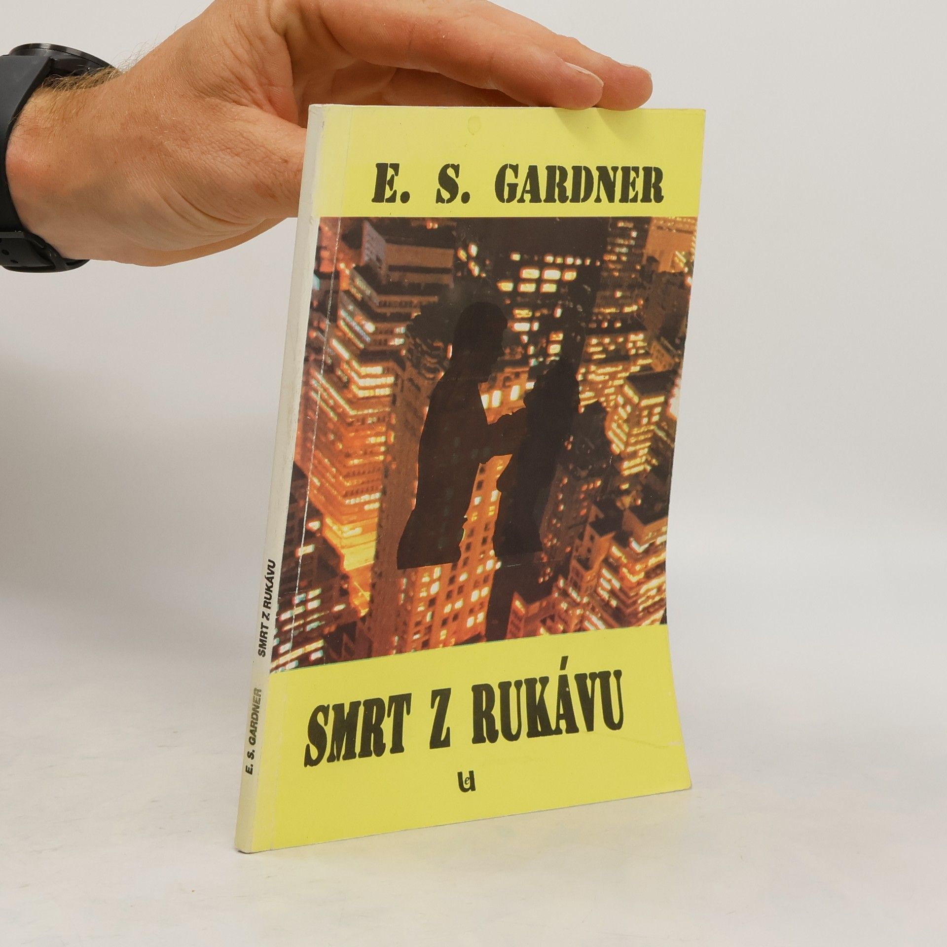 Erle Stanley Gardner Smrt z rukávu