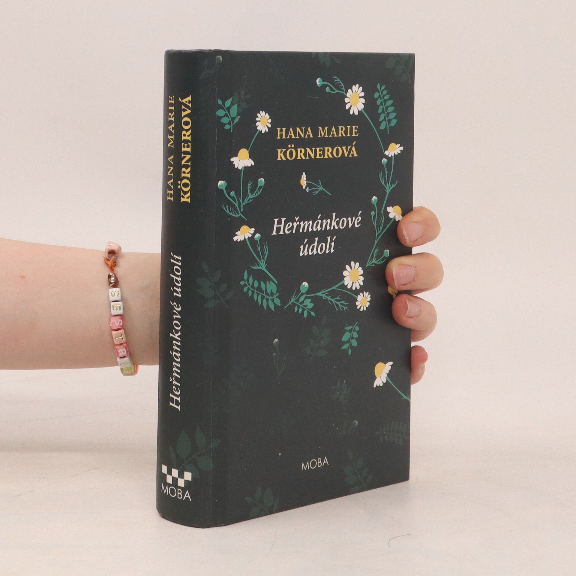 Hana Marie Körnerová Heřmánkové údolí