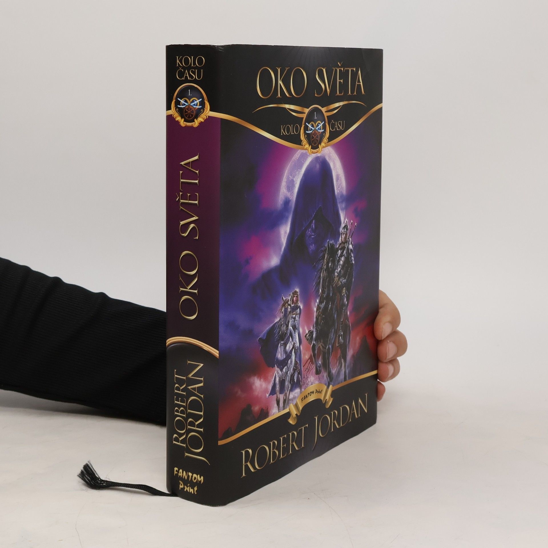 Robert Jordan Kolo času. Oko světa