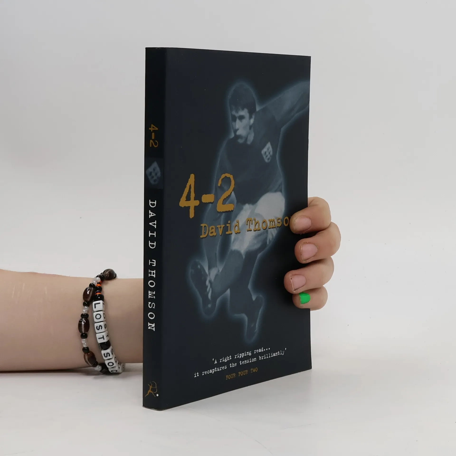 4-2 | Book | Paperback | David Thomson | EN
