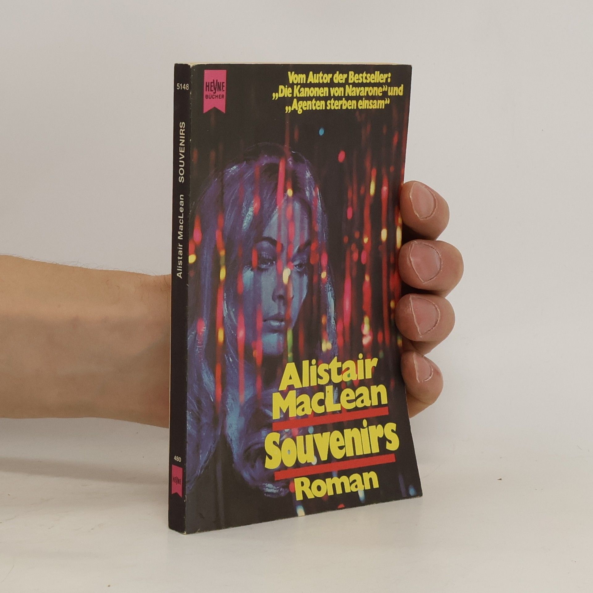 Daphne Du Maurier Souvenirs