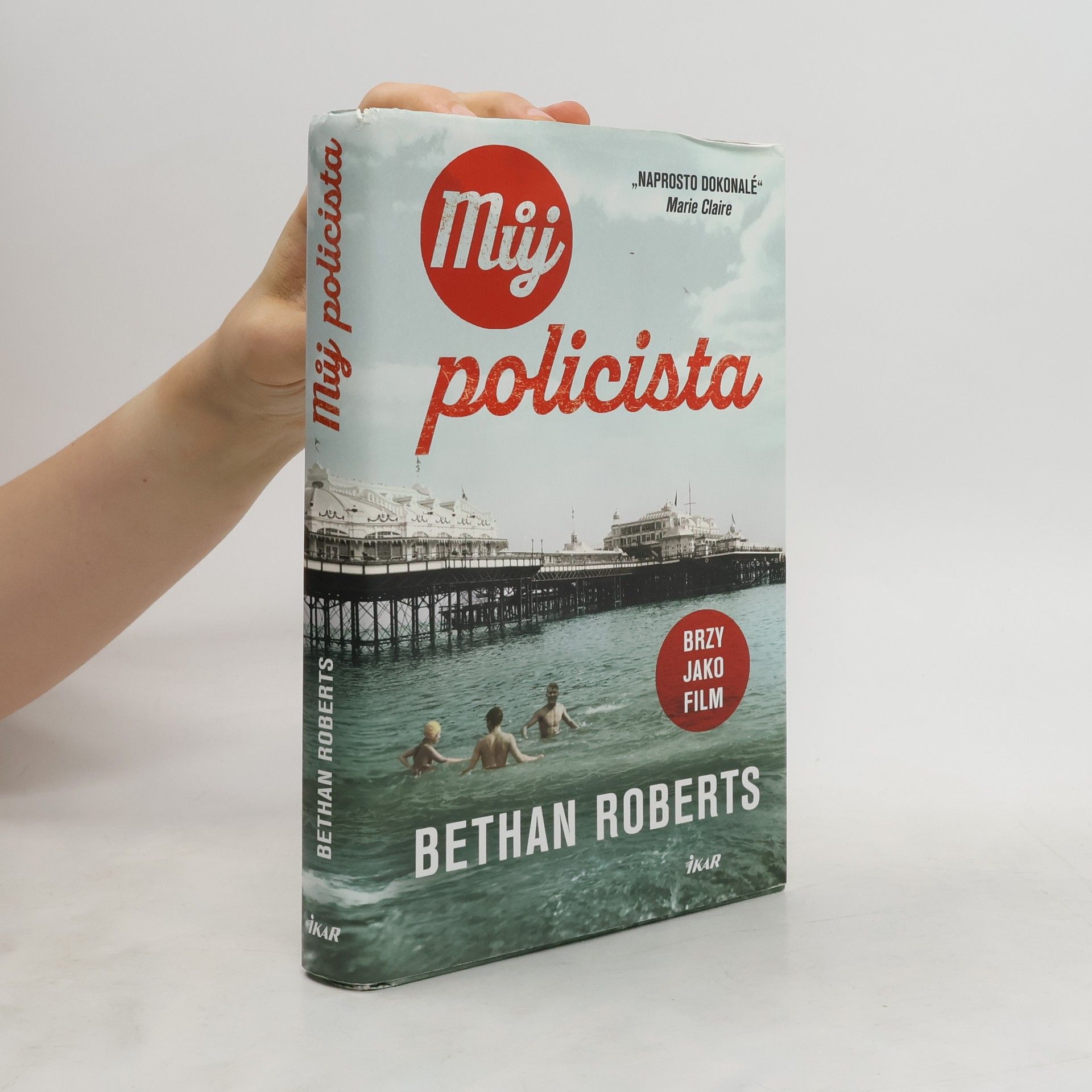 Bethan Roberts Můj policista
