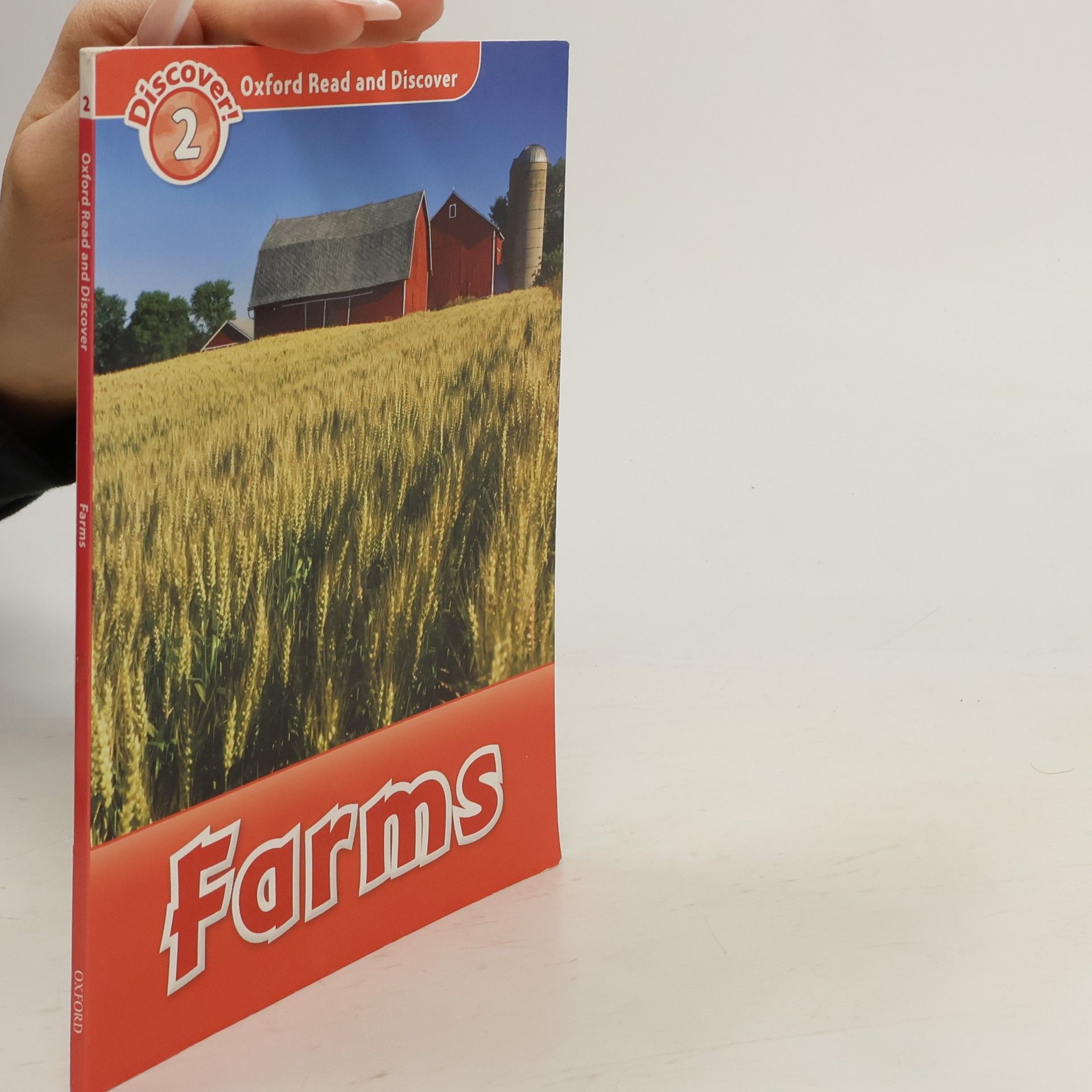 Collectif d'auteurs Oxford Read and Discover: Level 2: Farms