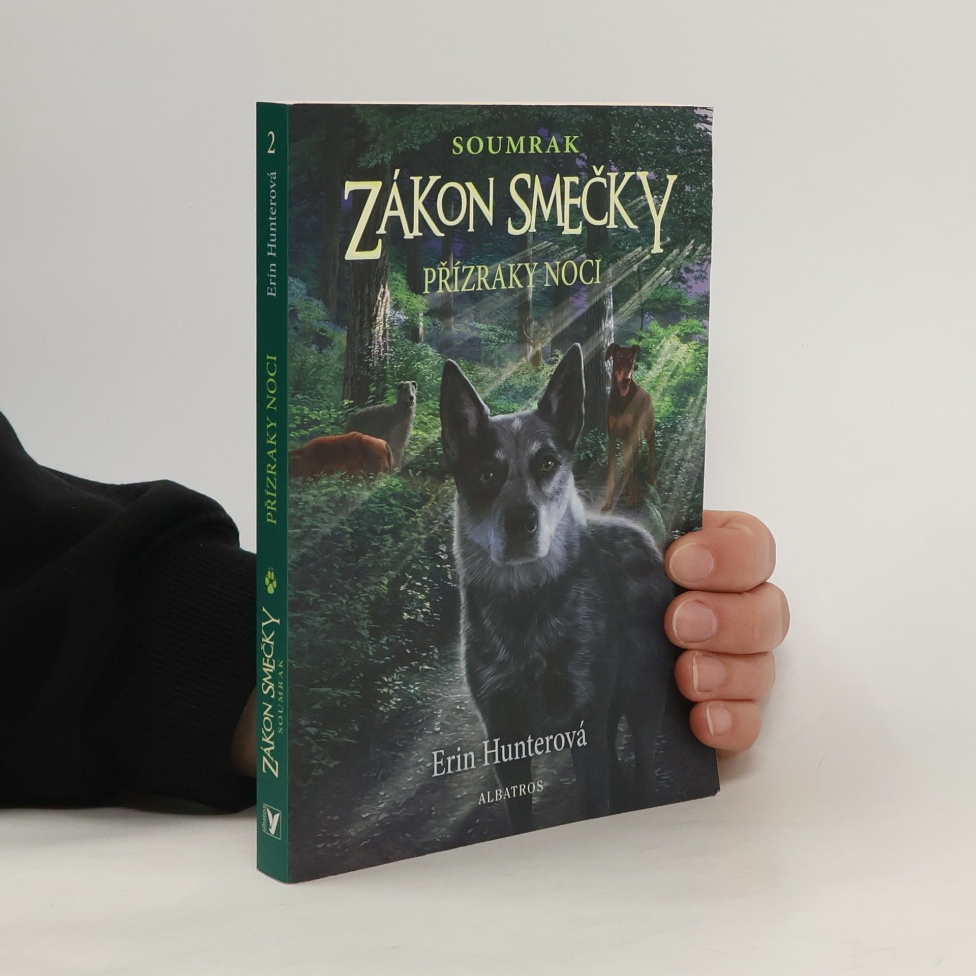 Erin Hunter Soumrak. Zákon smečky 2. Přízraky noci