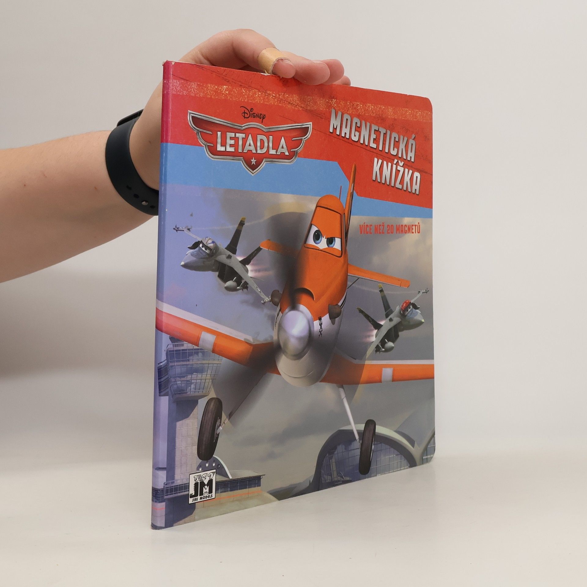 kolektiv Letadla. Magnetická knížka