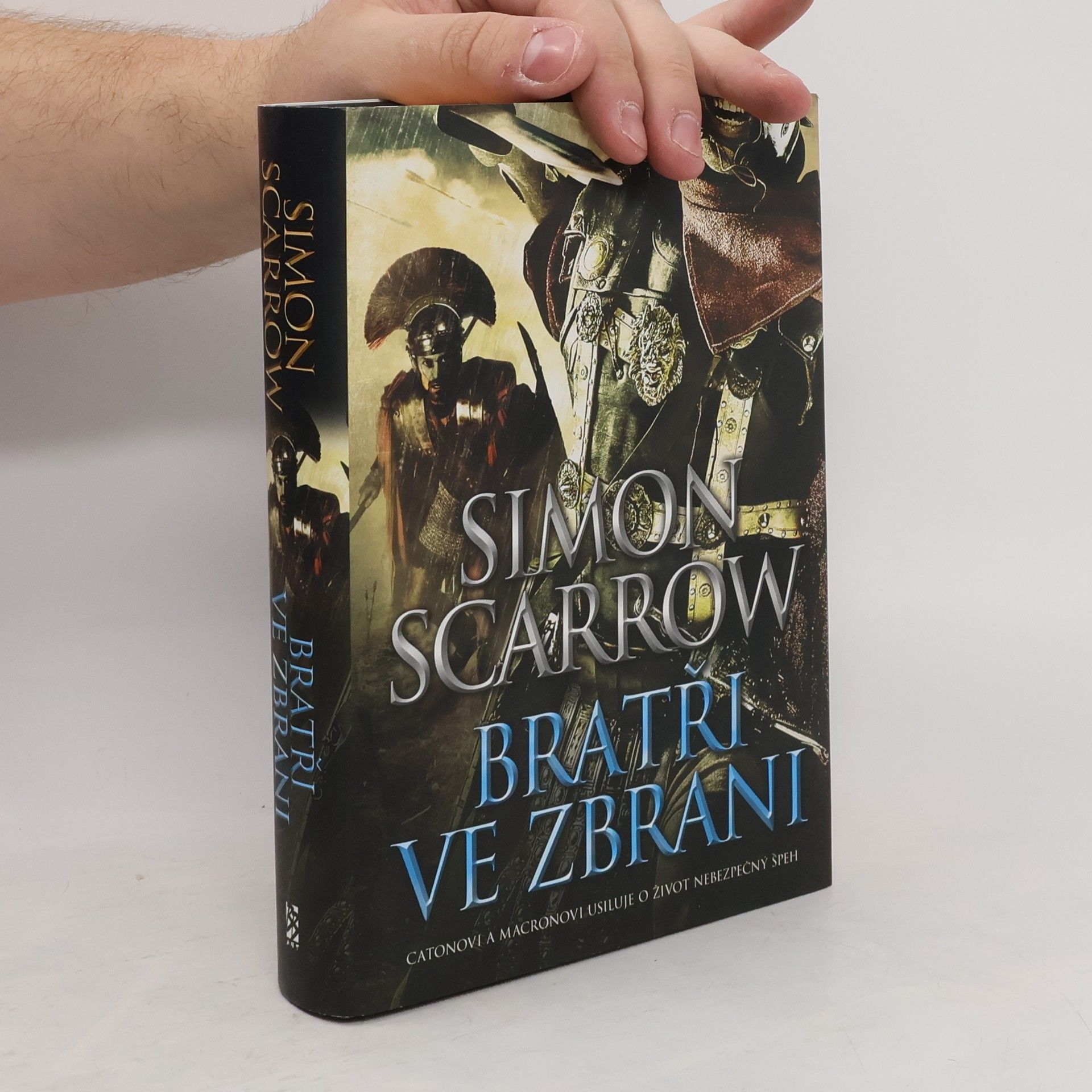 Simon Scarrow Bratři ve zbrani