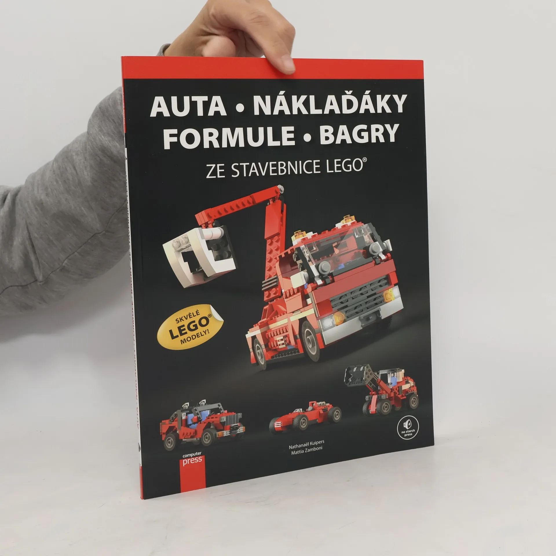 Auta, náklaďáky, formule, bagry ze stavebnice LEGO | Kniha | Nathanaël Kuipers | CS