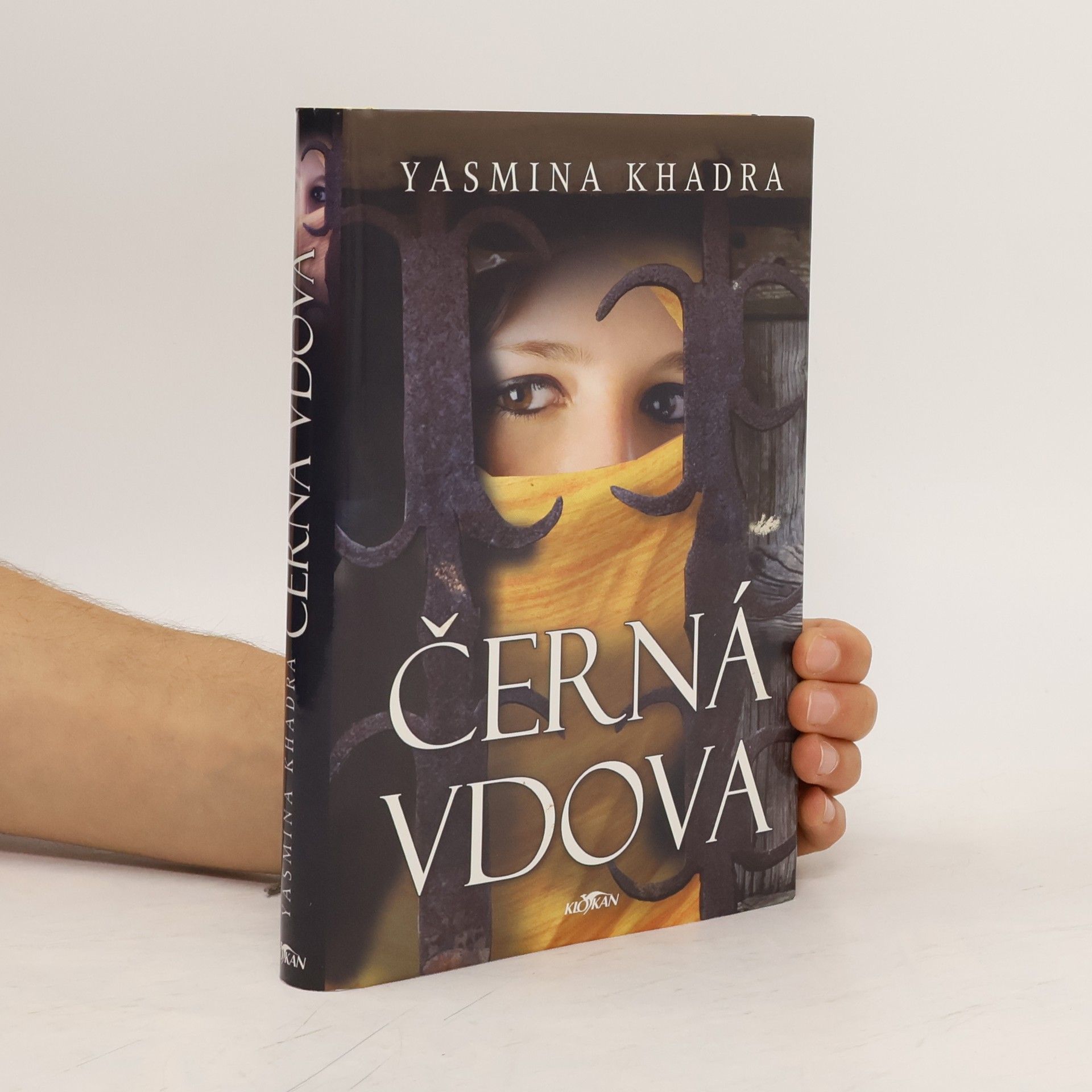 Yasmina Khadra Černá vdova