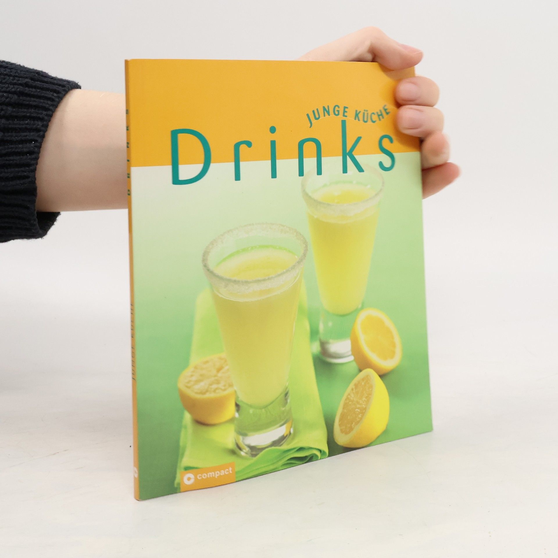 Angela Sendlinger Drinks