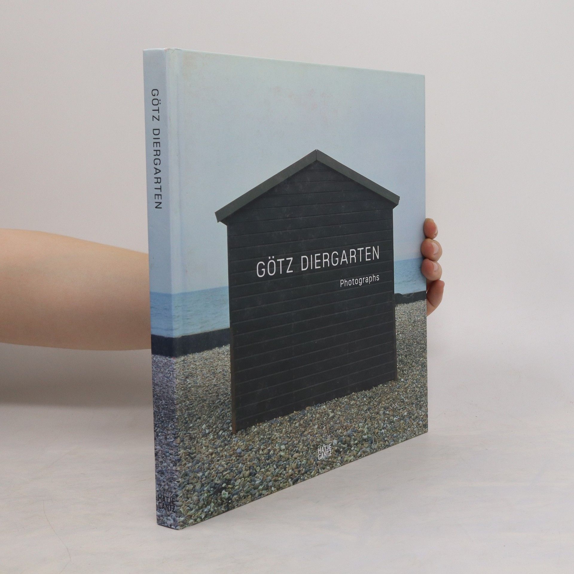 Carsten Ahrens Götz Diergarten, Photographs