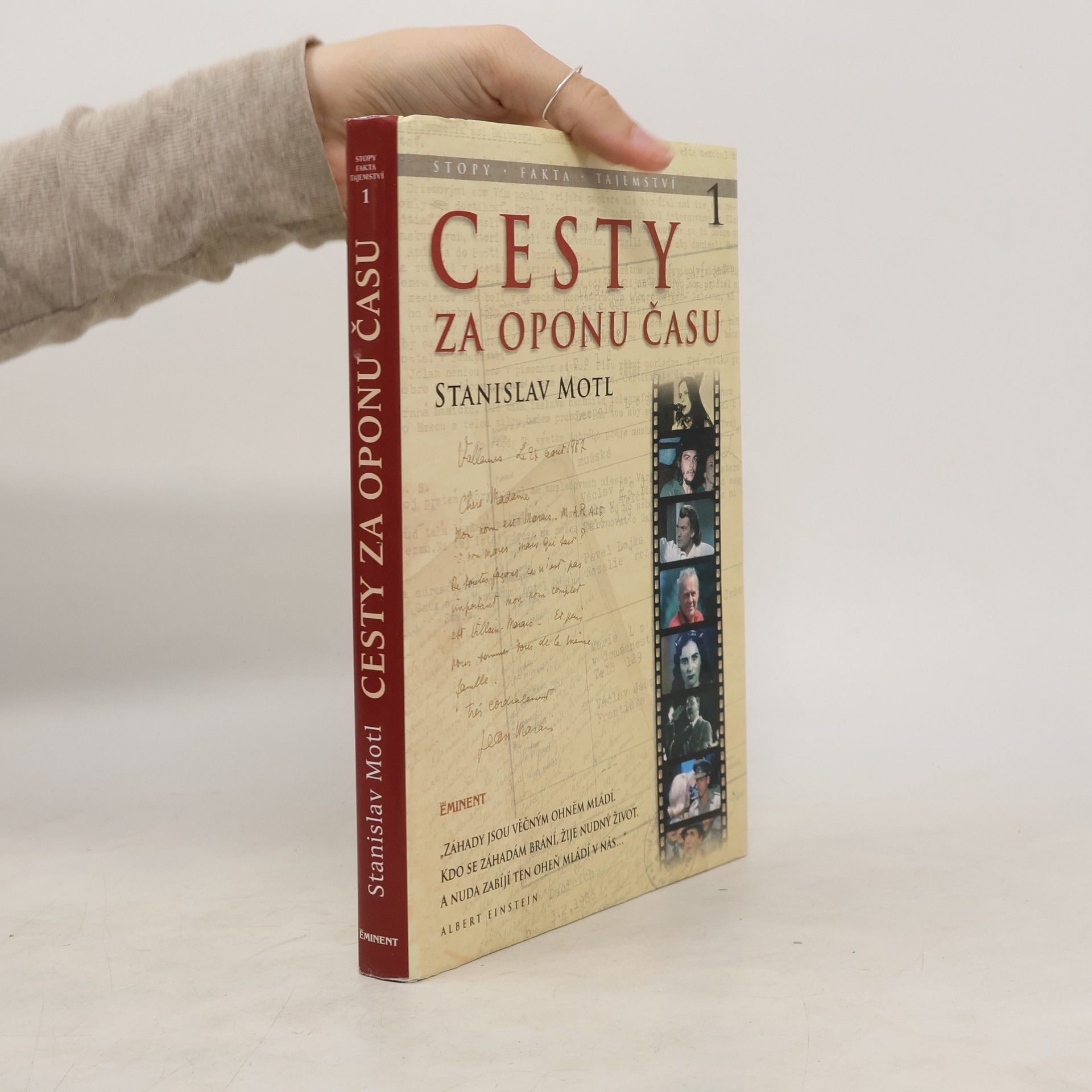Stanislav Motl Cesty za oponu času
