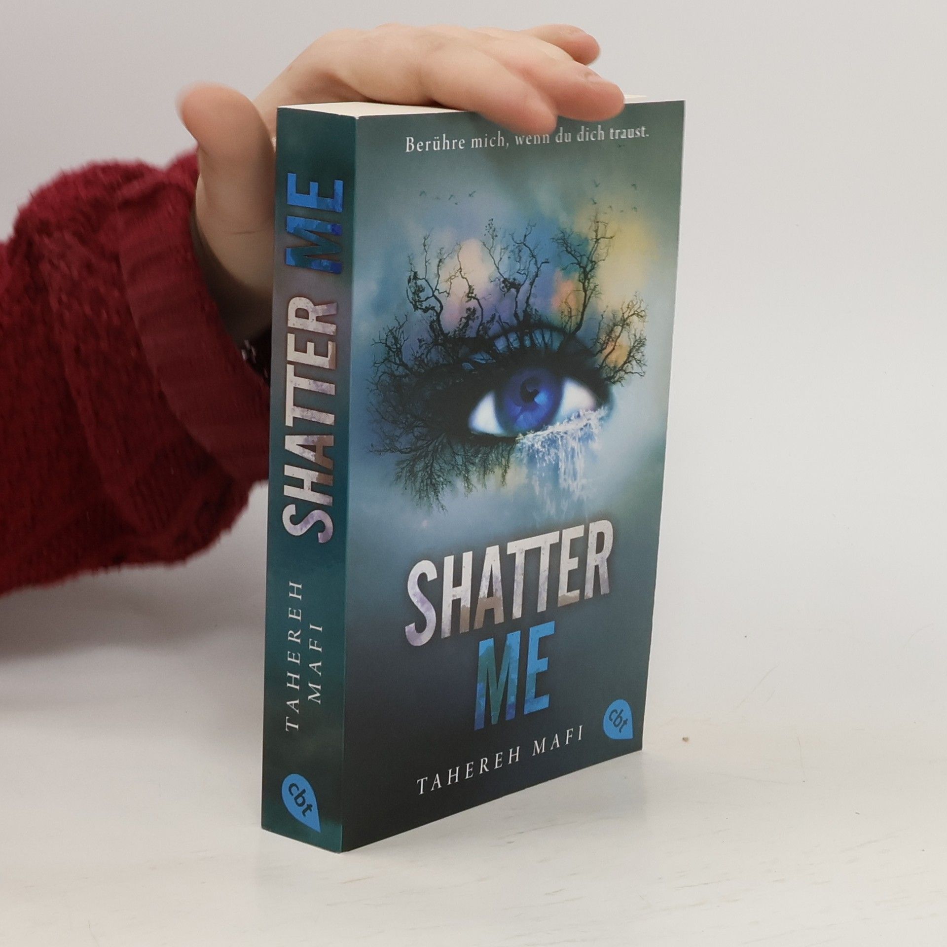 Tahereh Mafi Shatter me