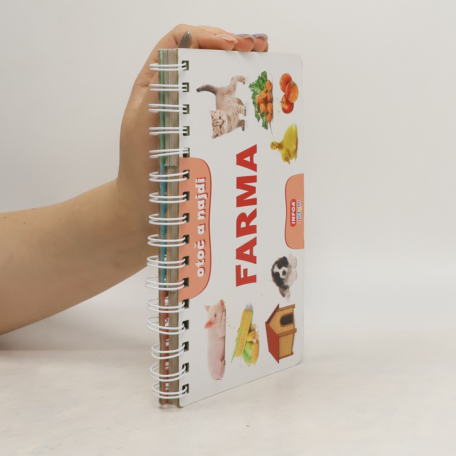 Kolektiv autorů Farma. Otoč a najdi