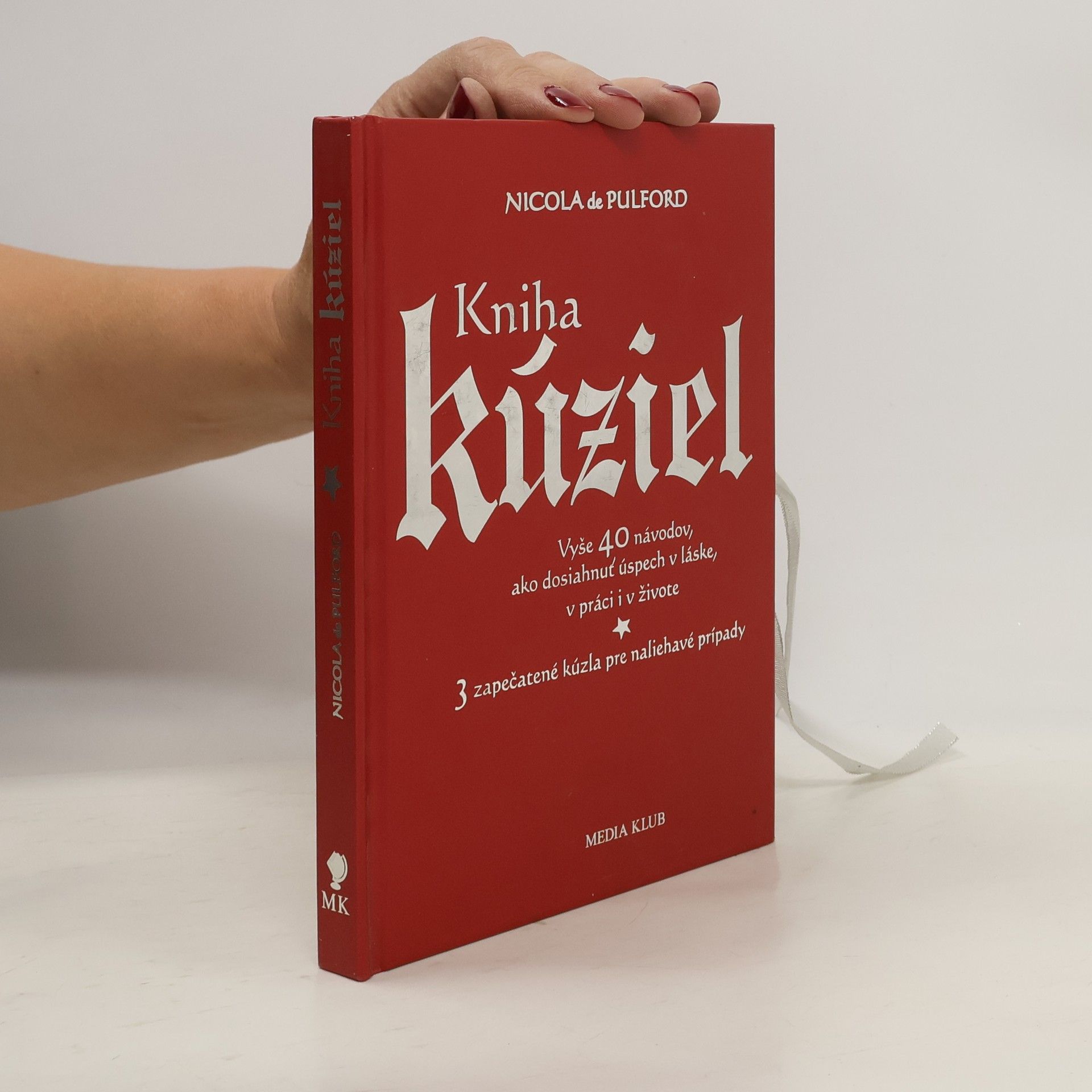 Nicola De Pulford Kniha kúziel