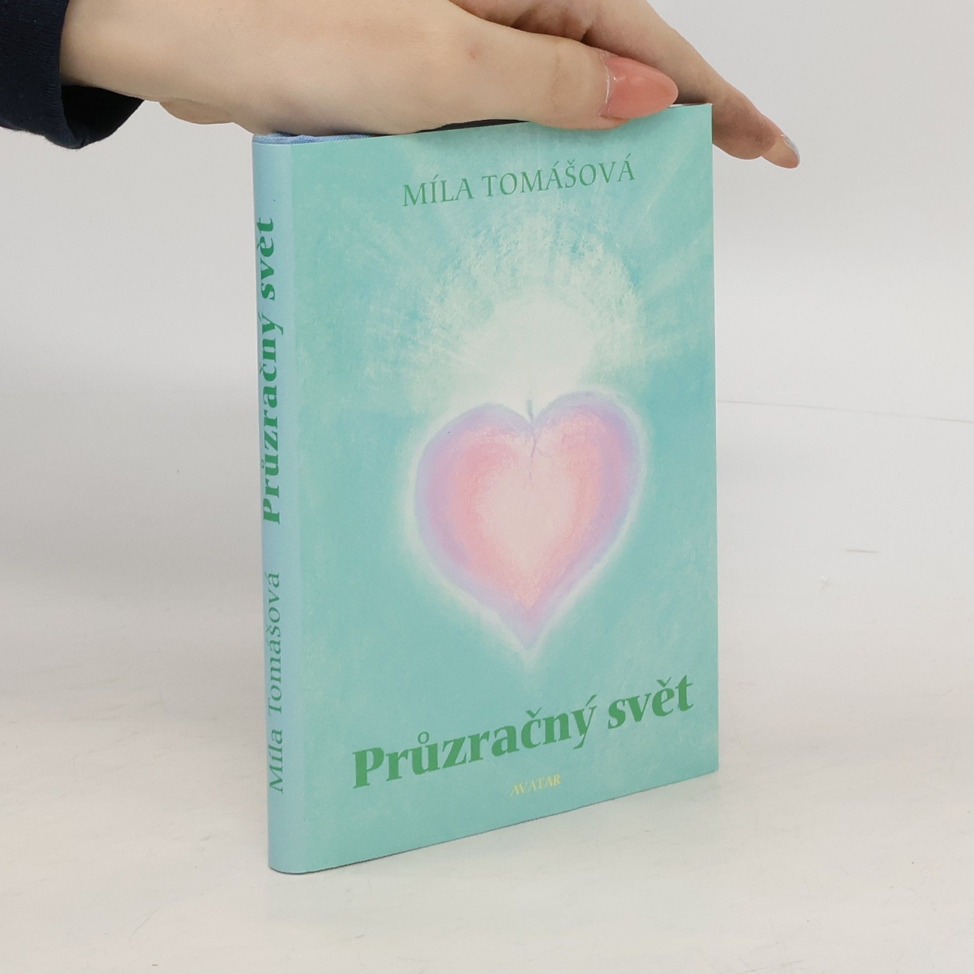 Míla Tomášová Průzračný svět