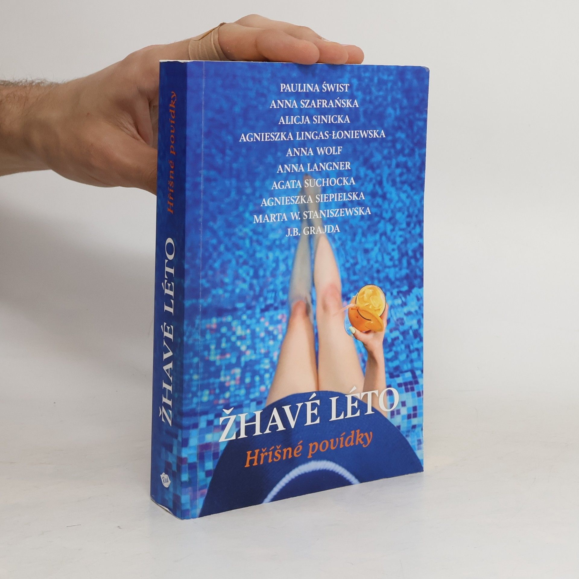 kolektiv Žhavé léto: hříšné povídky