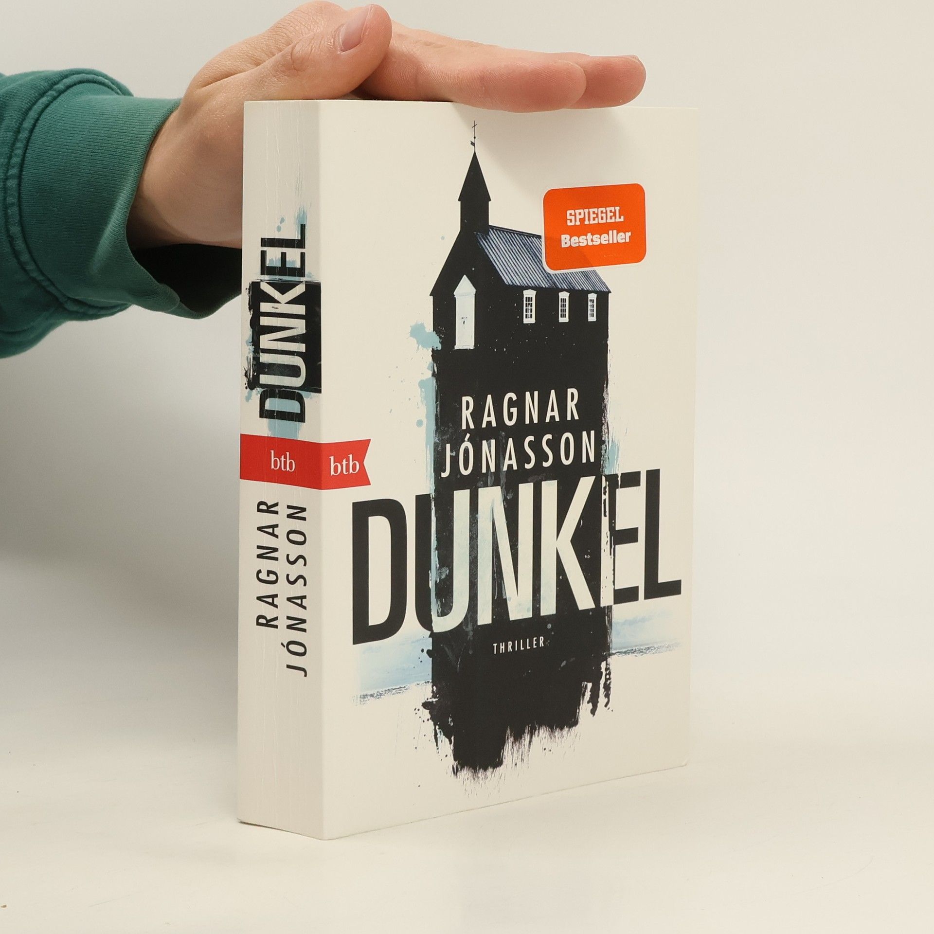 Ragnar Jónasson Dunkel