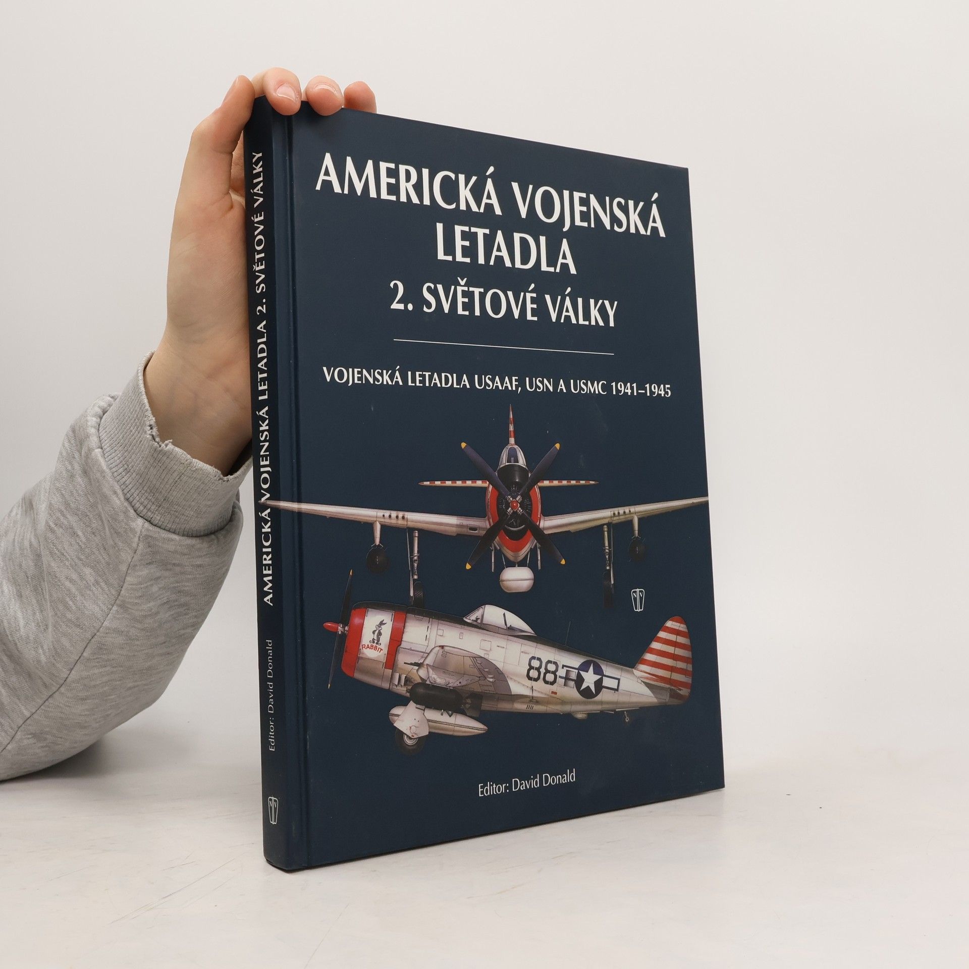 David Donald Americká vojenská letadla 2. světové války