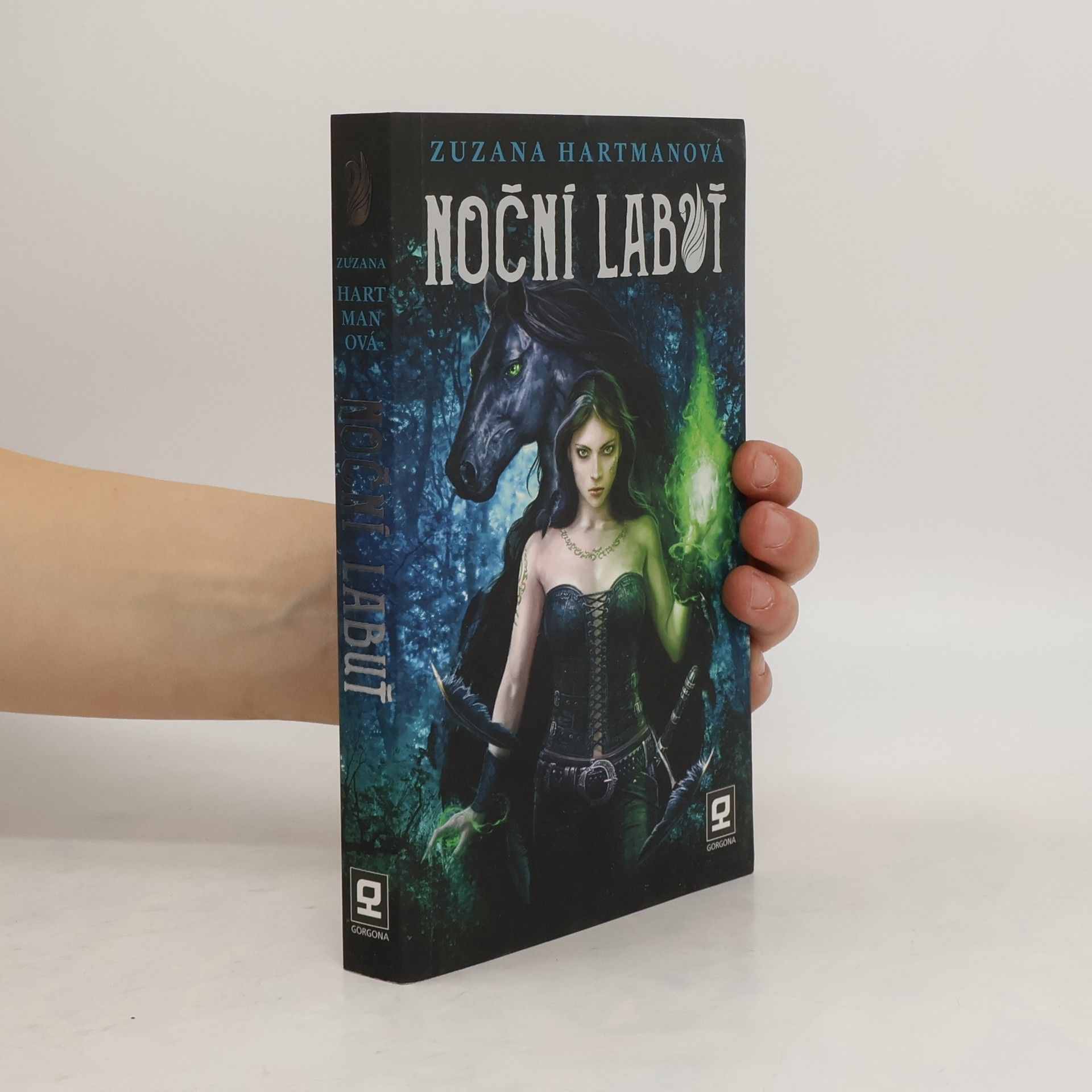 Zuzana Hartmanová Noční labuť