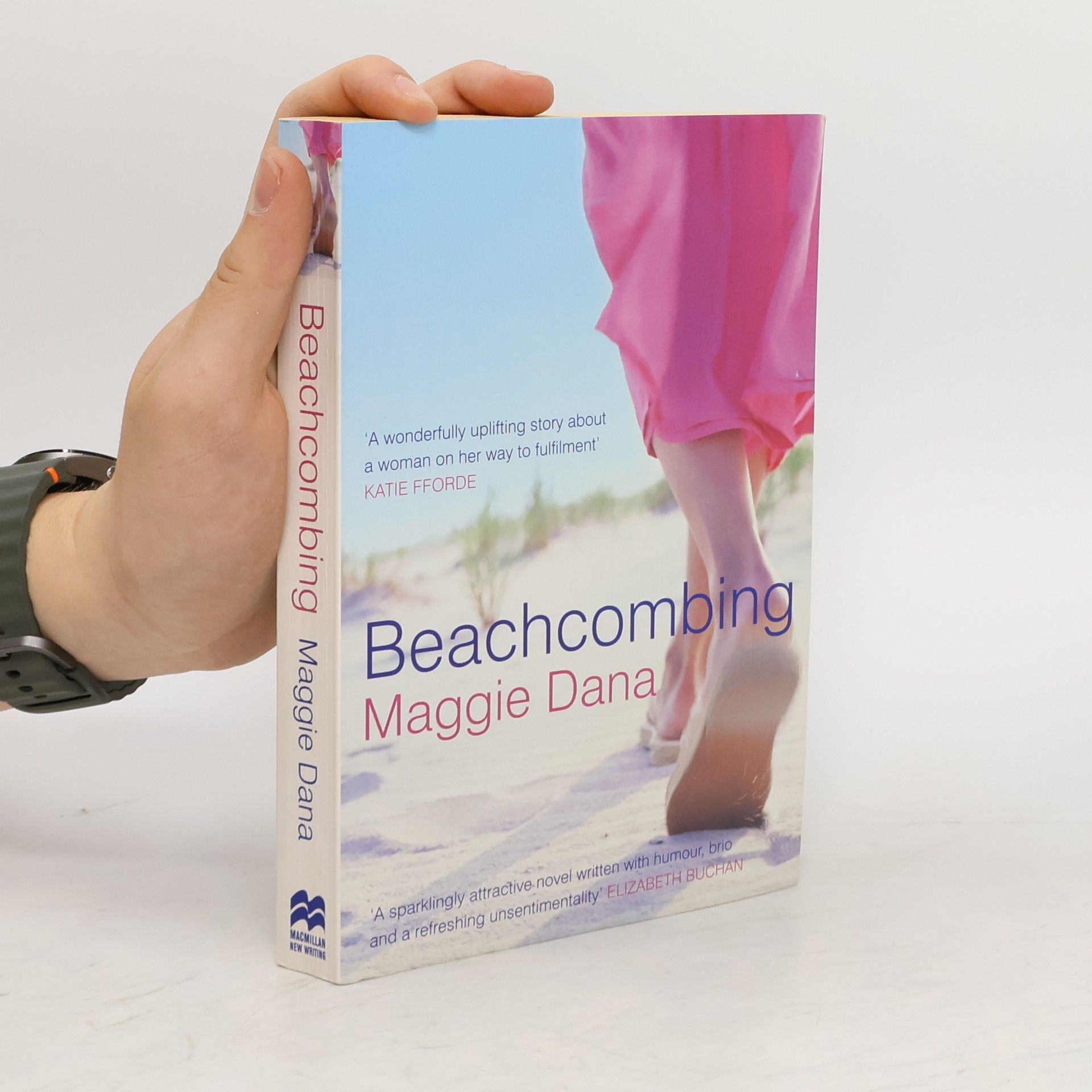 Maggie Dana Beachcombing