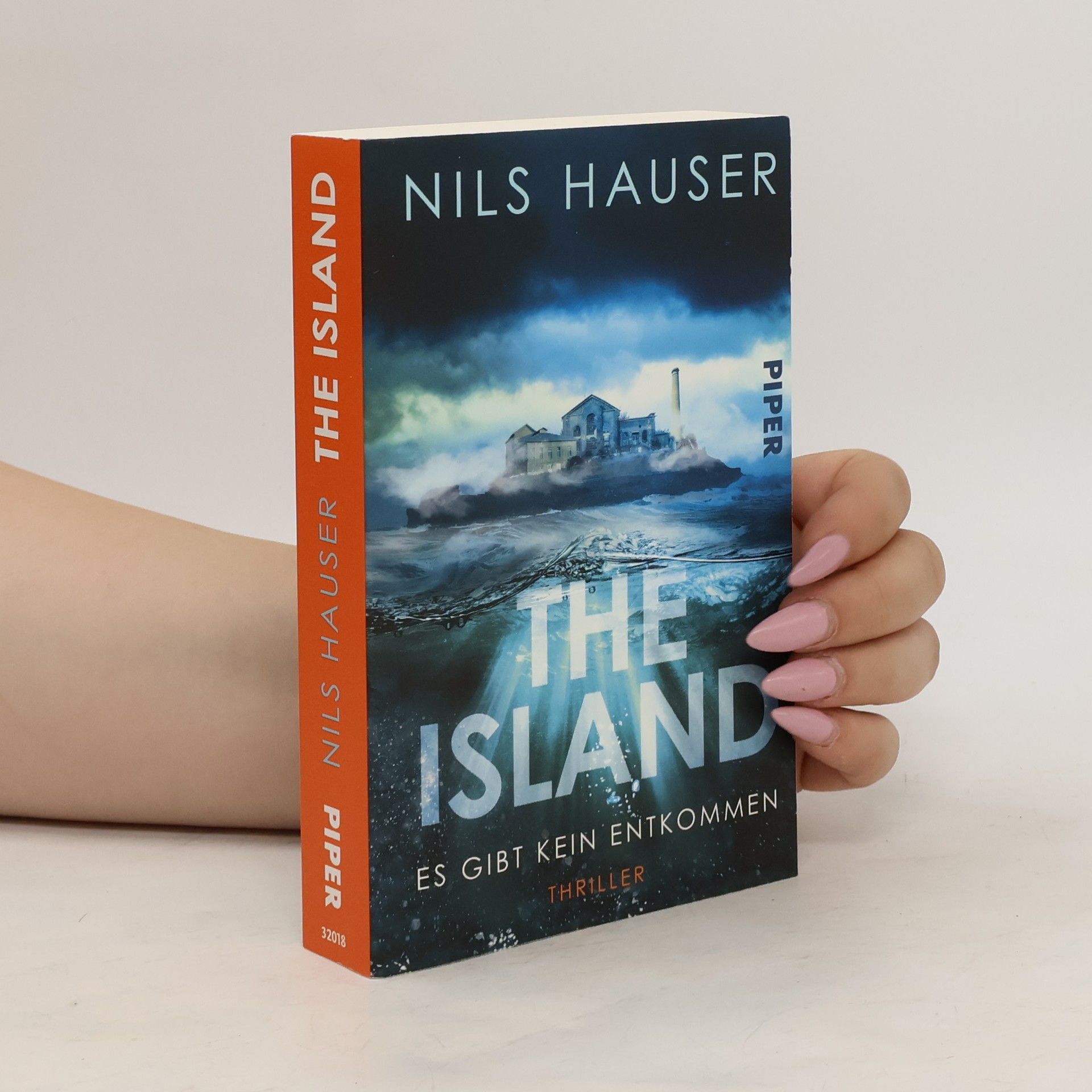 Nils Hauser The Island