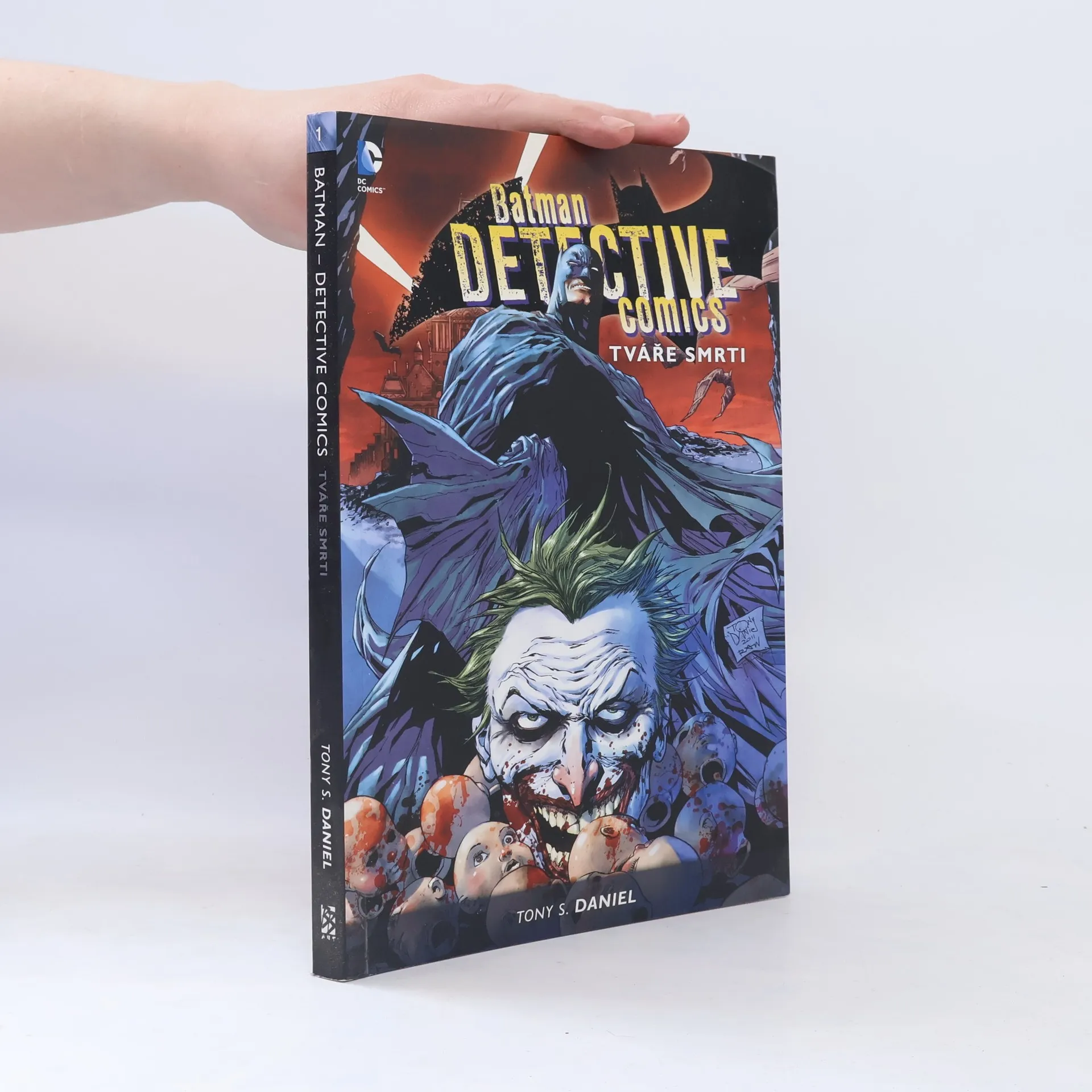 Batman detective comics. Kniha první, Tváře smrti | Kniha | pevná | Tony S. Antonio Salvador Daniel | CS