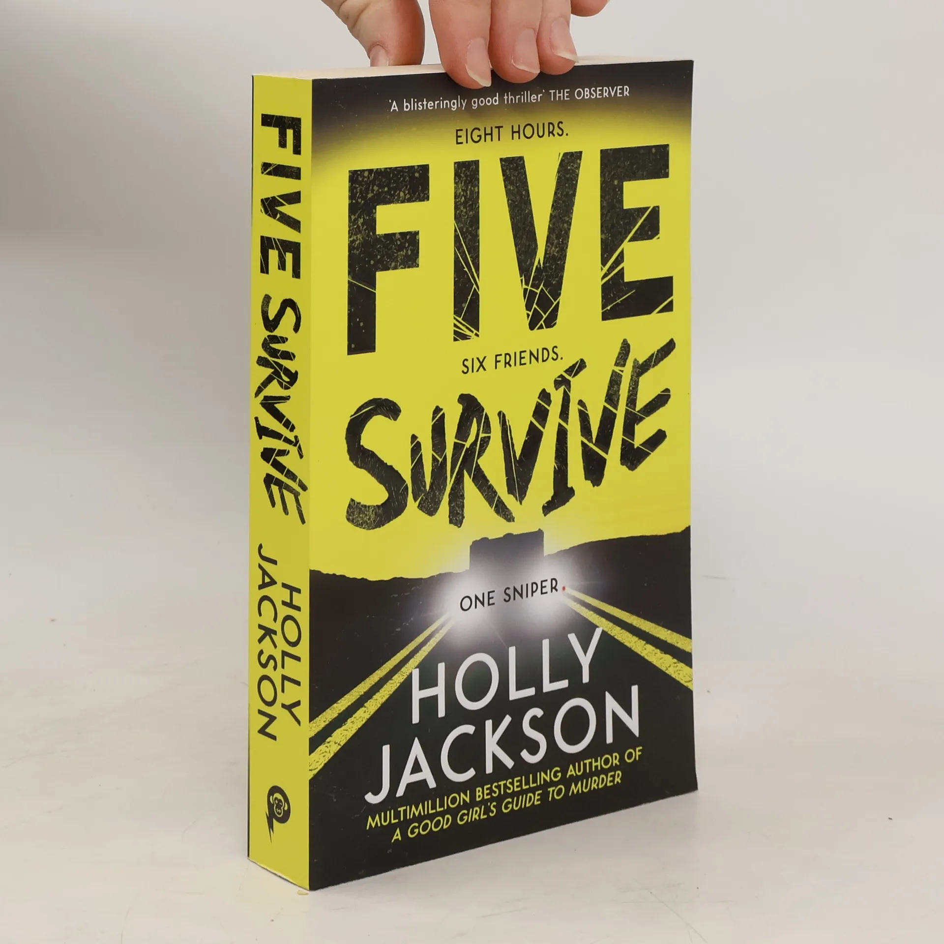Five survive | Book | Holly Jackson | EN