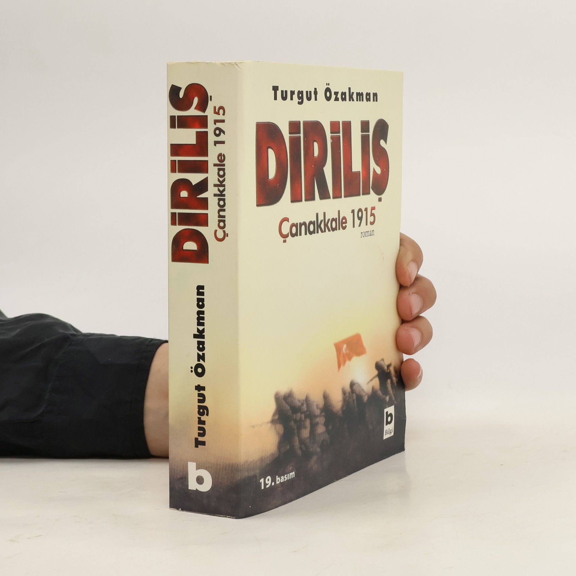 Turgut Özakman Dirilis